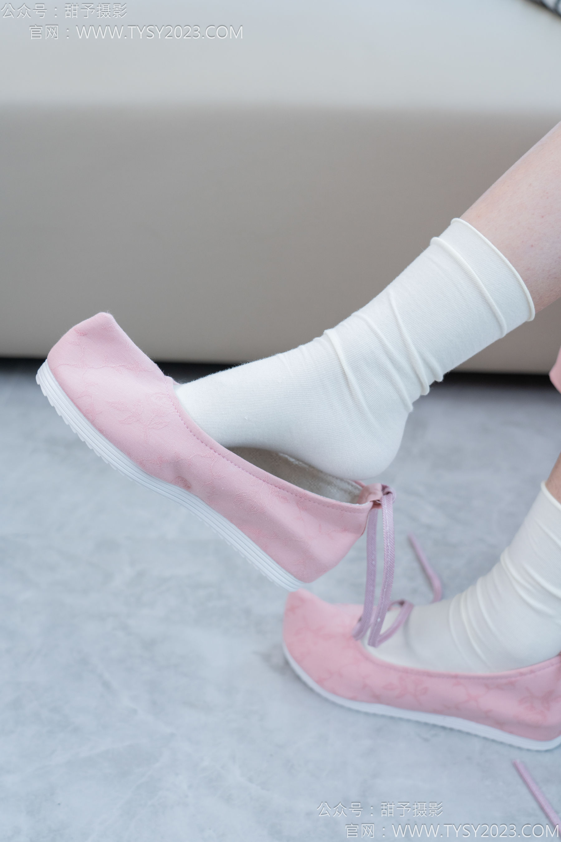甜予摄影 No.183 知知 - 布鞋、白棉袜、裸足/(148P)