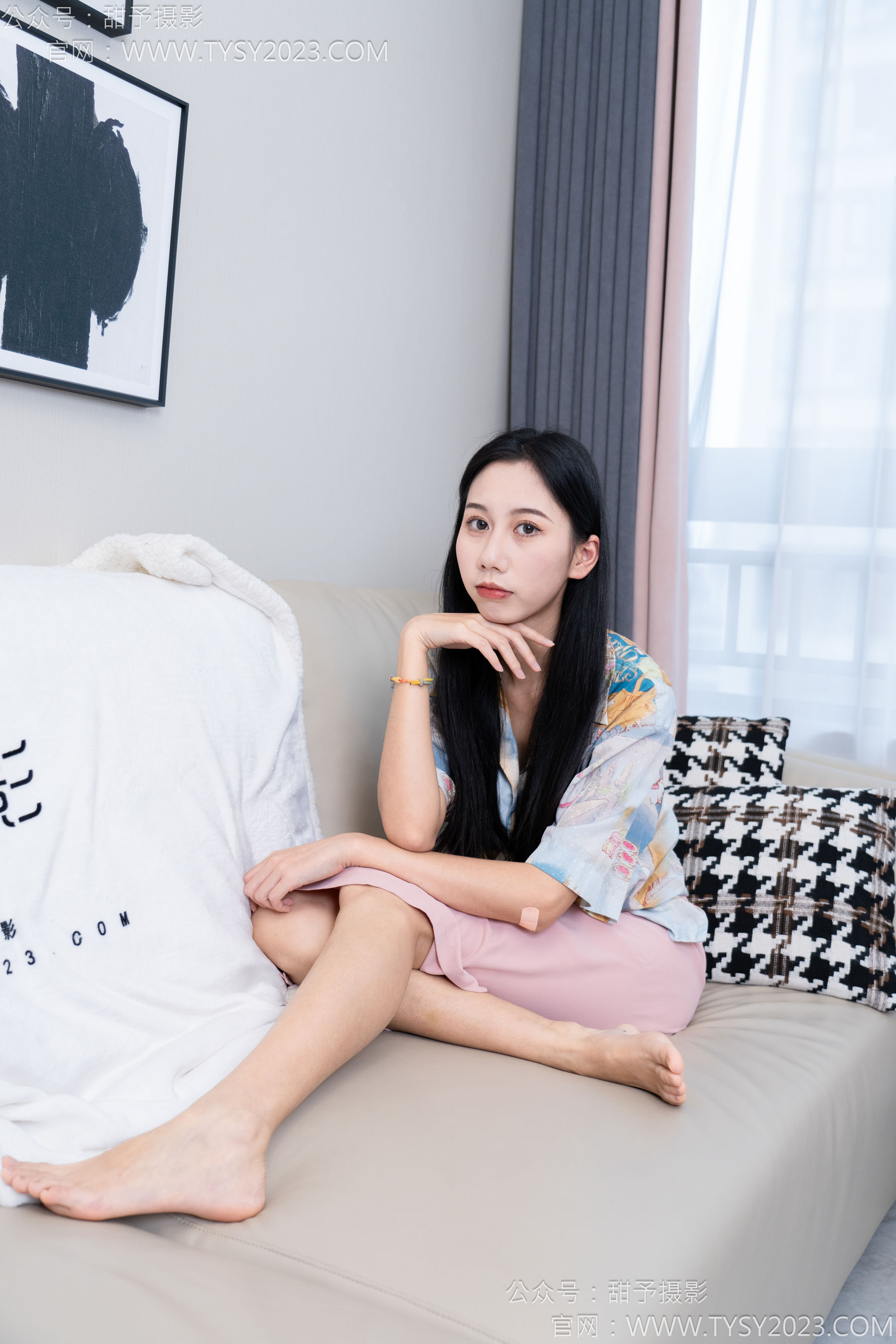 甜予摄影 No.186 娃娃 - 帆布鞋、白棉袜、裸足/(129P)