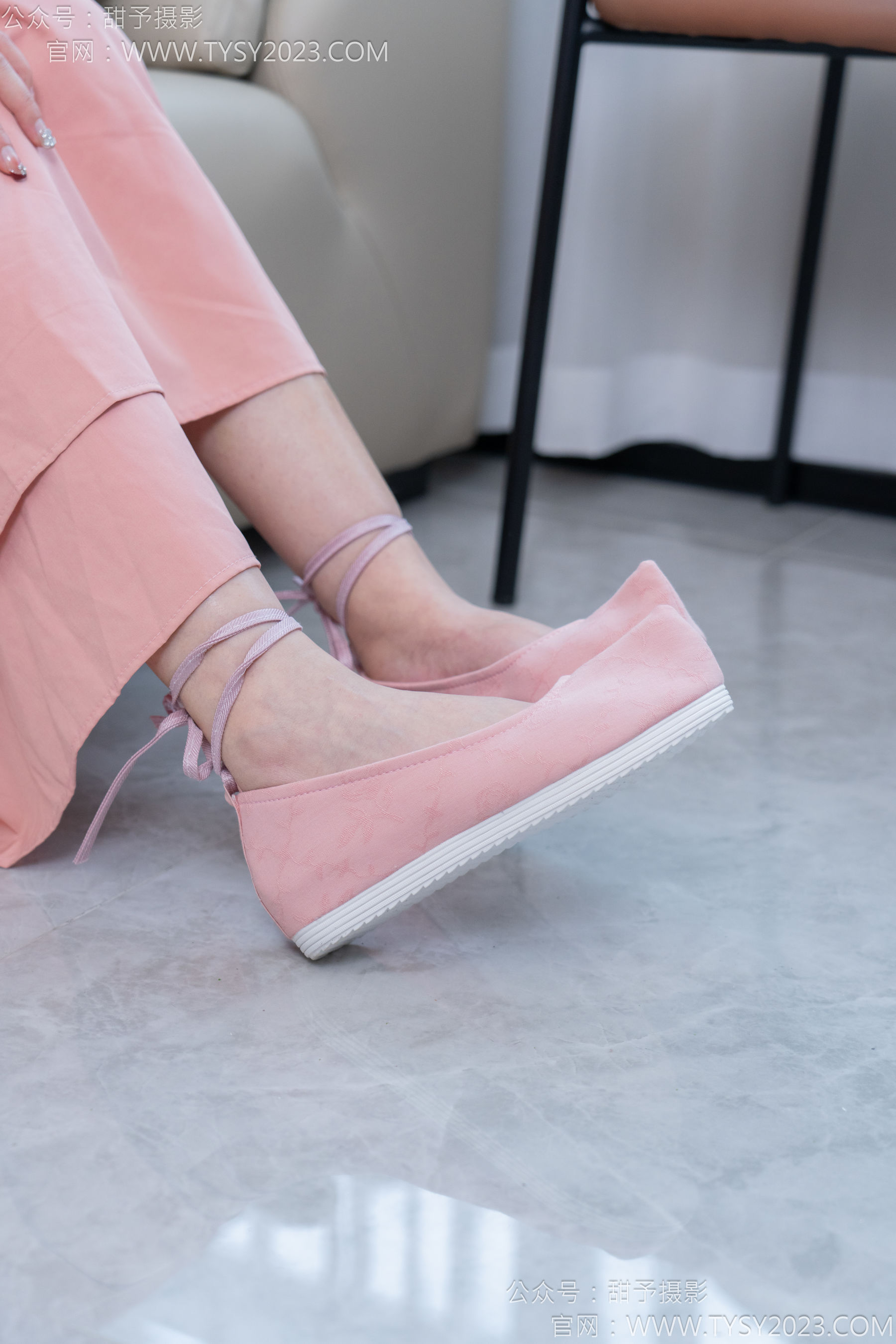 甜予摄影 No.183 知知 - 布鞋、白棉袜、裸足/(148P)