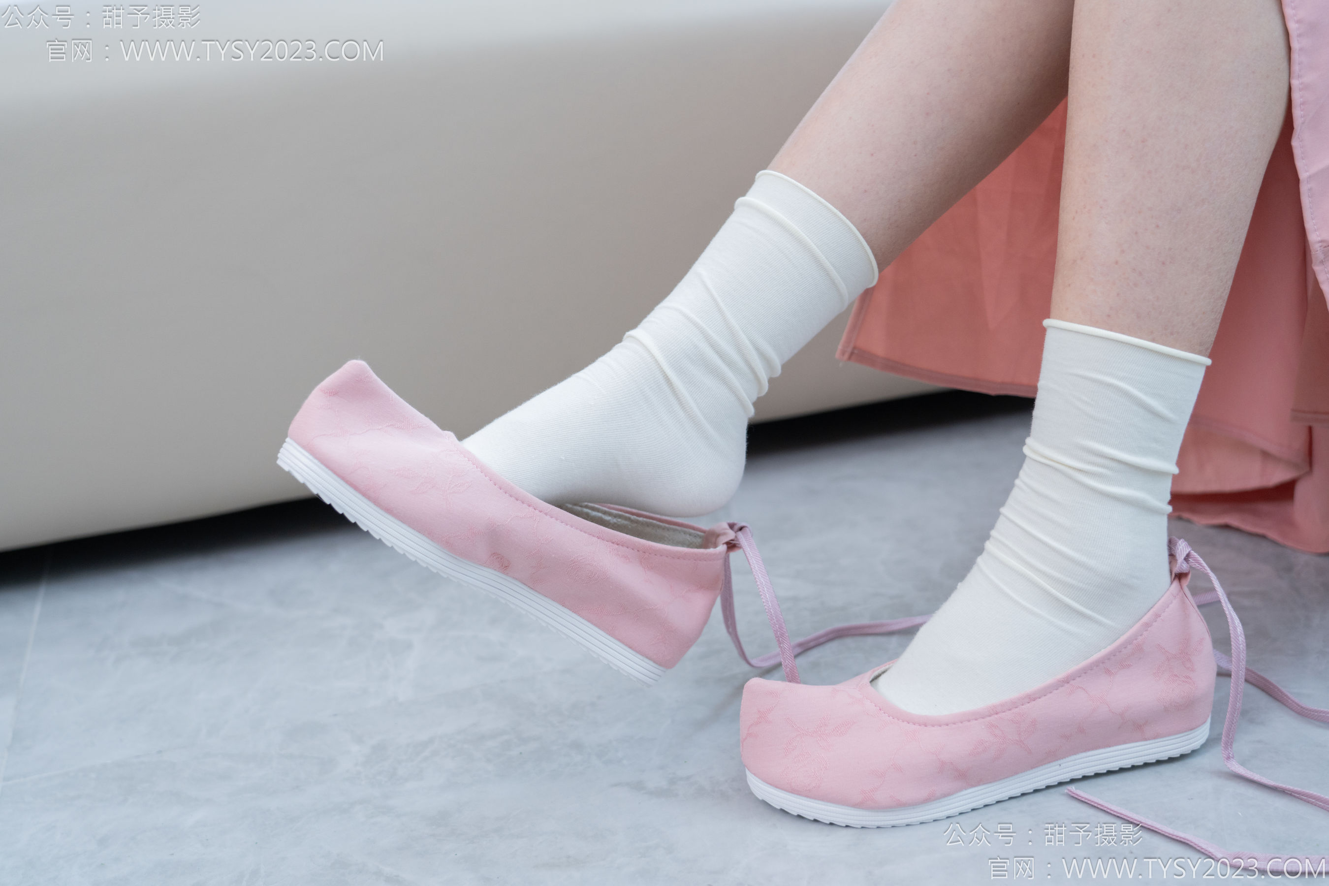 甜予摄影 No.183 知知 - 布鞋、白棉袜、裸足/(148P)