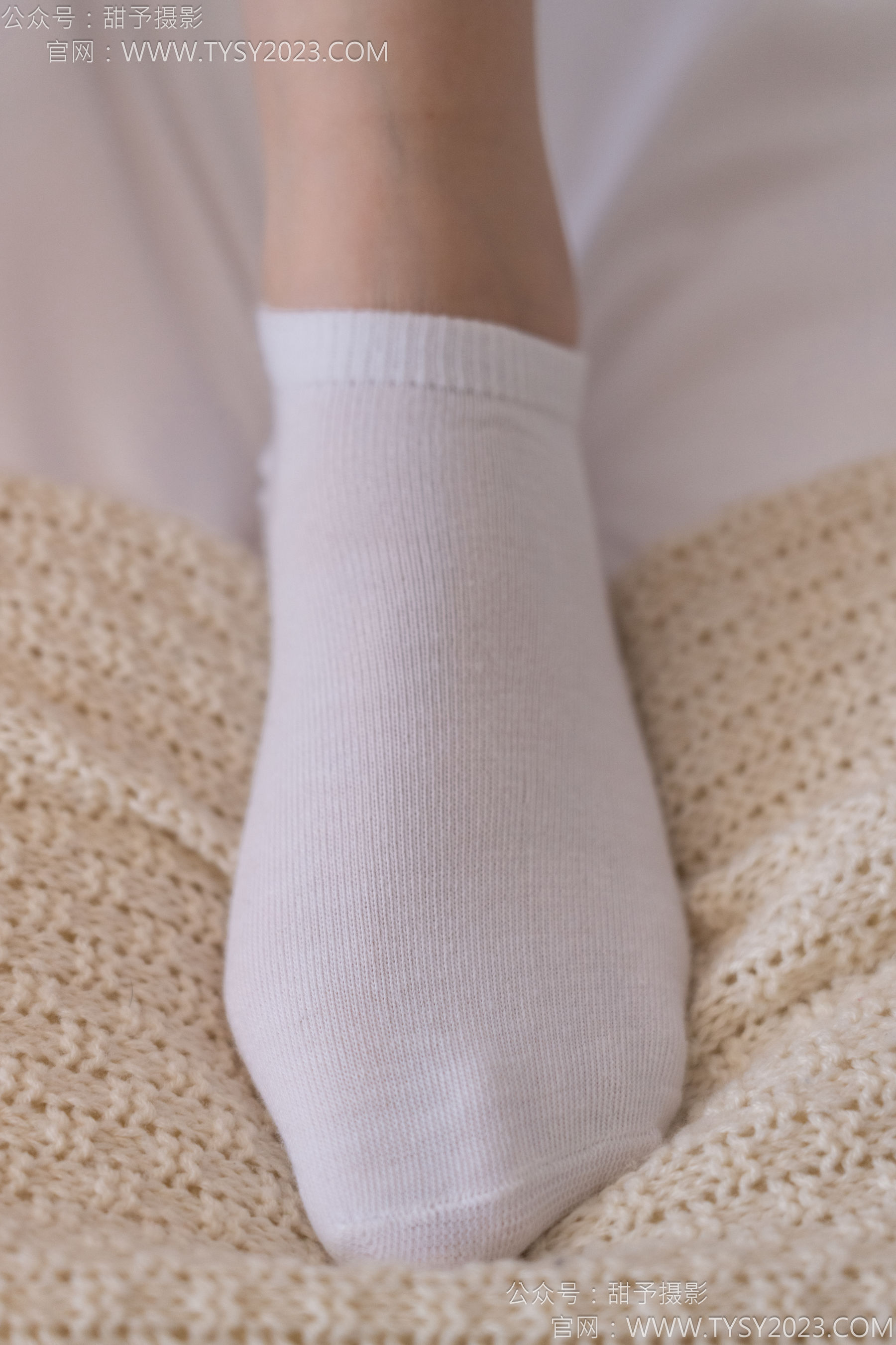 甜予摄影 No.171 璇璇 - 帆布鞋、白棉袜、抖腿剧情/(151P)