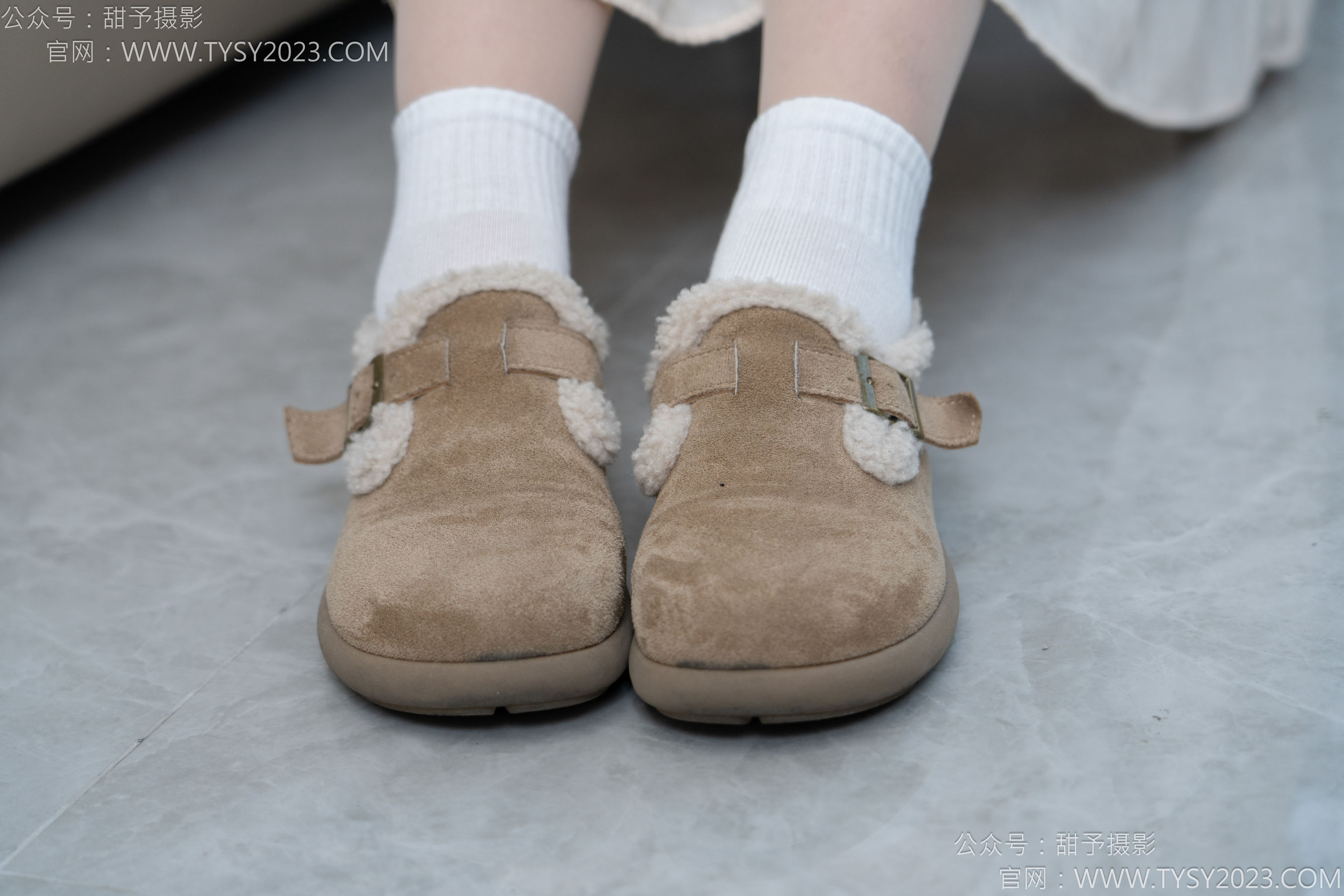 甜予摄影 No.173 小葵 - 棉鞋、白棉袜、薄肉丝/(135P)