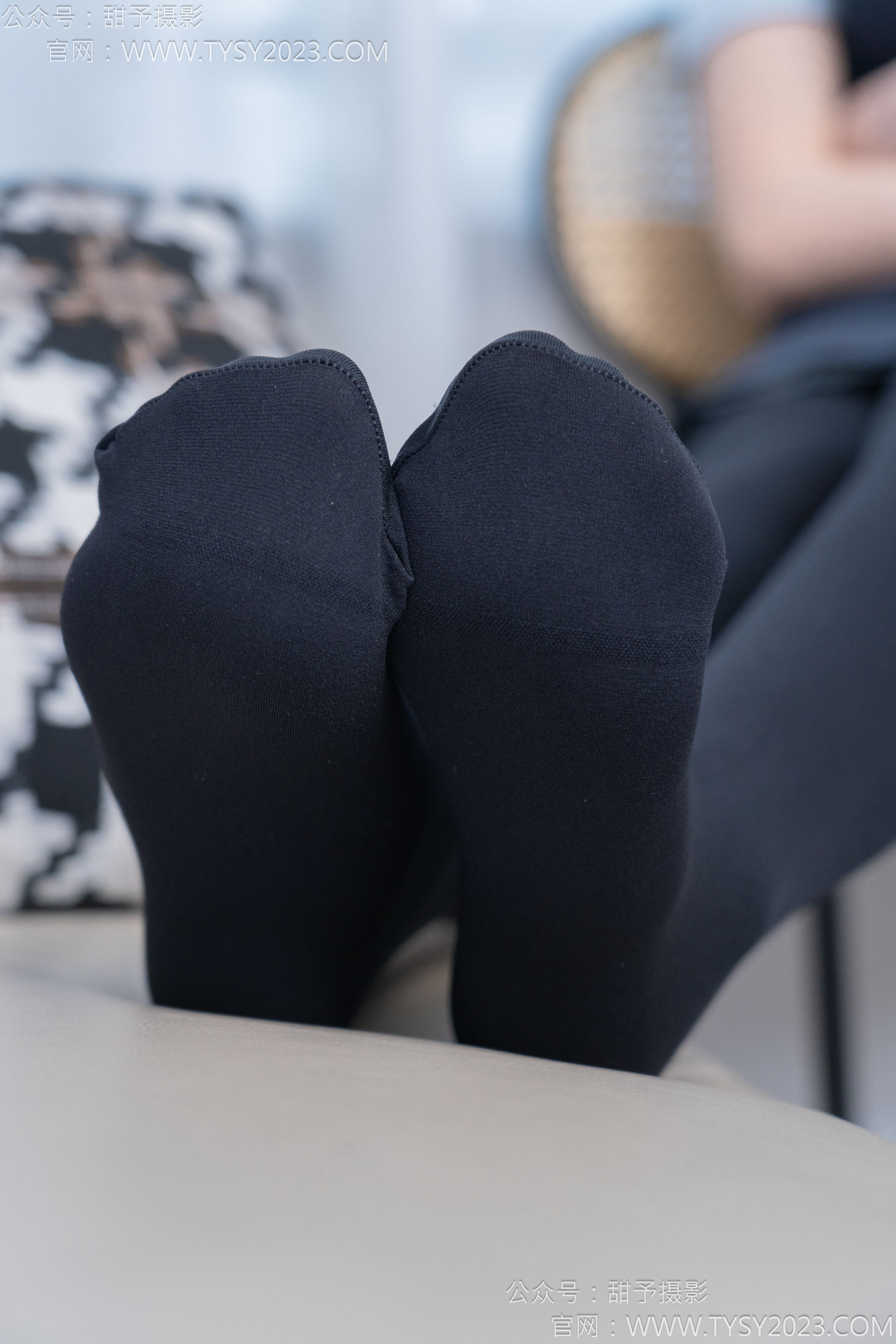 甜予摄影 No.187 知知 - 高跟鞋、厚黑丝/(127P)