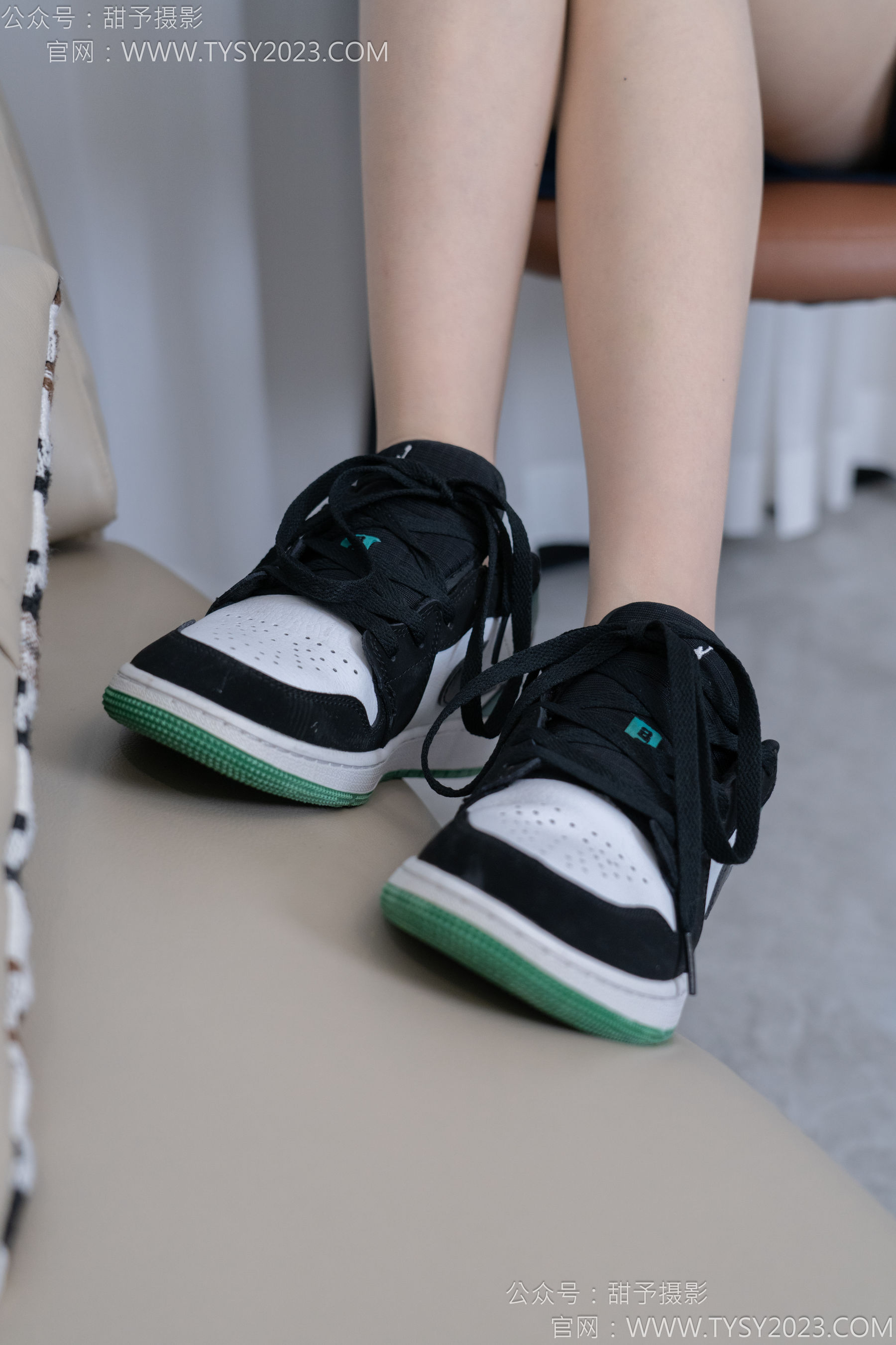 甜予摄影 No.176 珞珞 - 板鞋、薄肉丝/(134P)