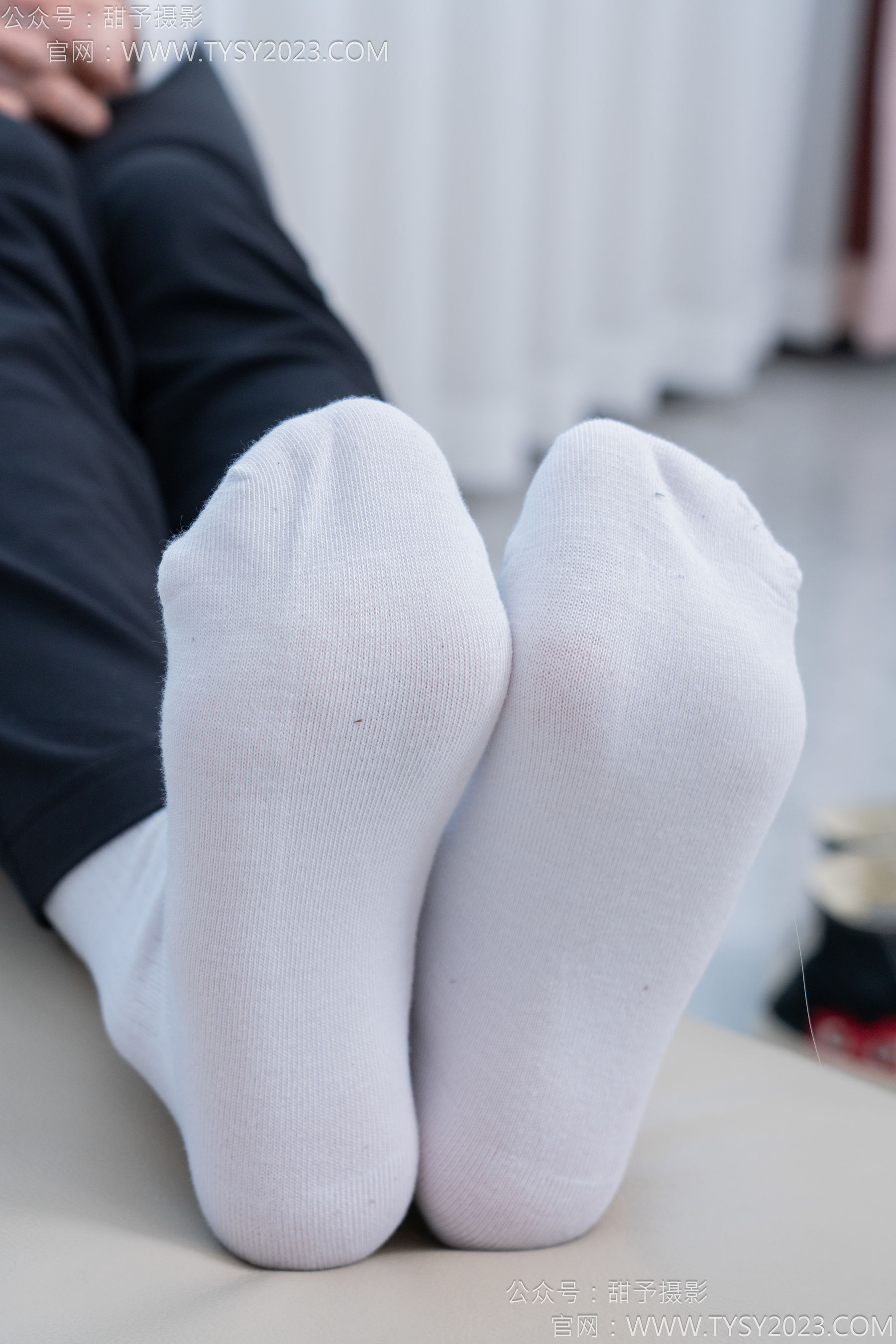 甜予摄影 No.169 贝壳 - 帆布鞋、白棉袜、裸足/(130P)