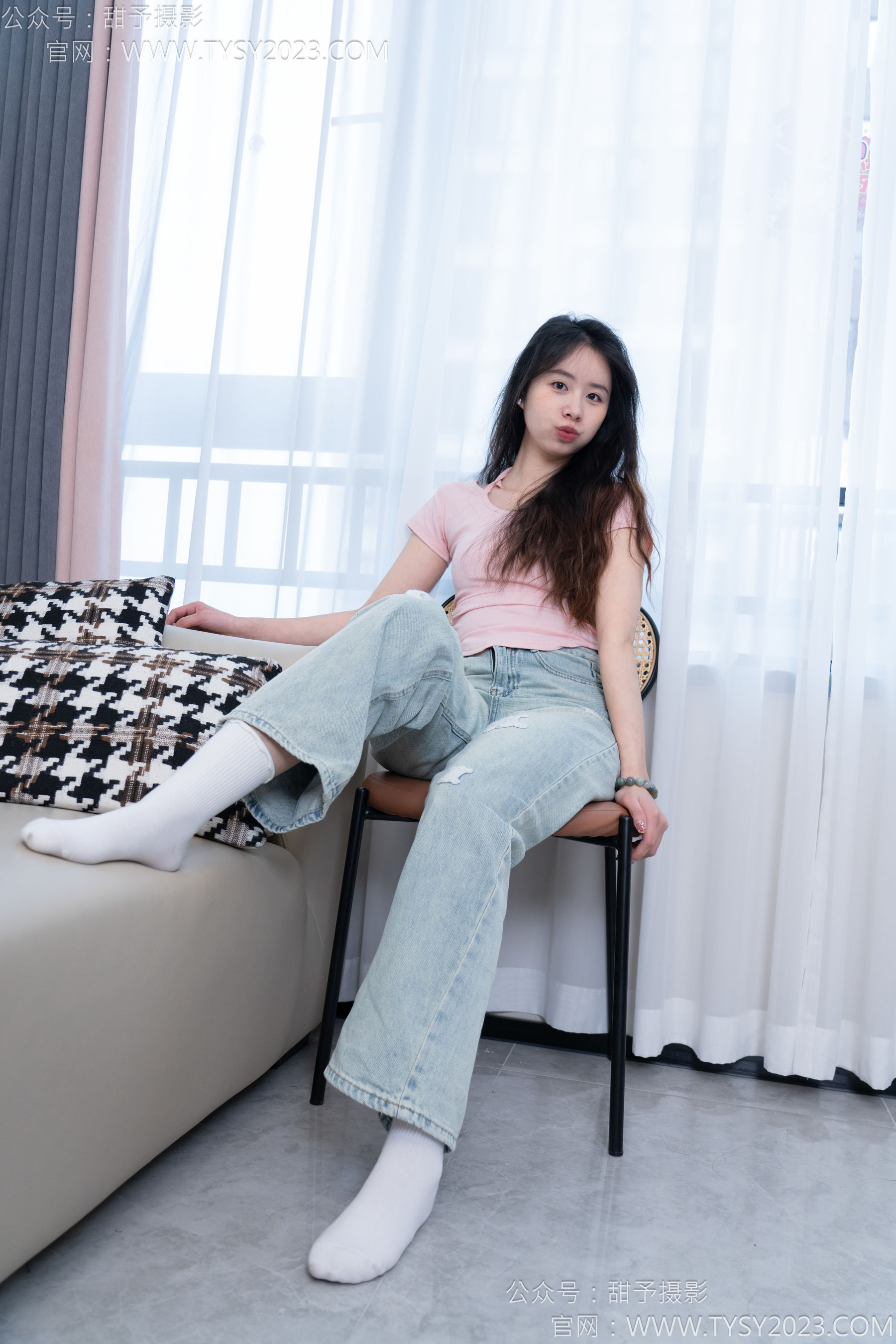 甜予摄影 No.162 知知 - 皮鞋、白棉袜、裸足/(125P)