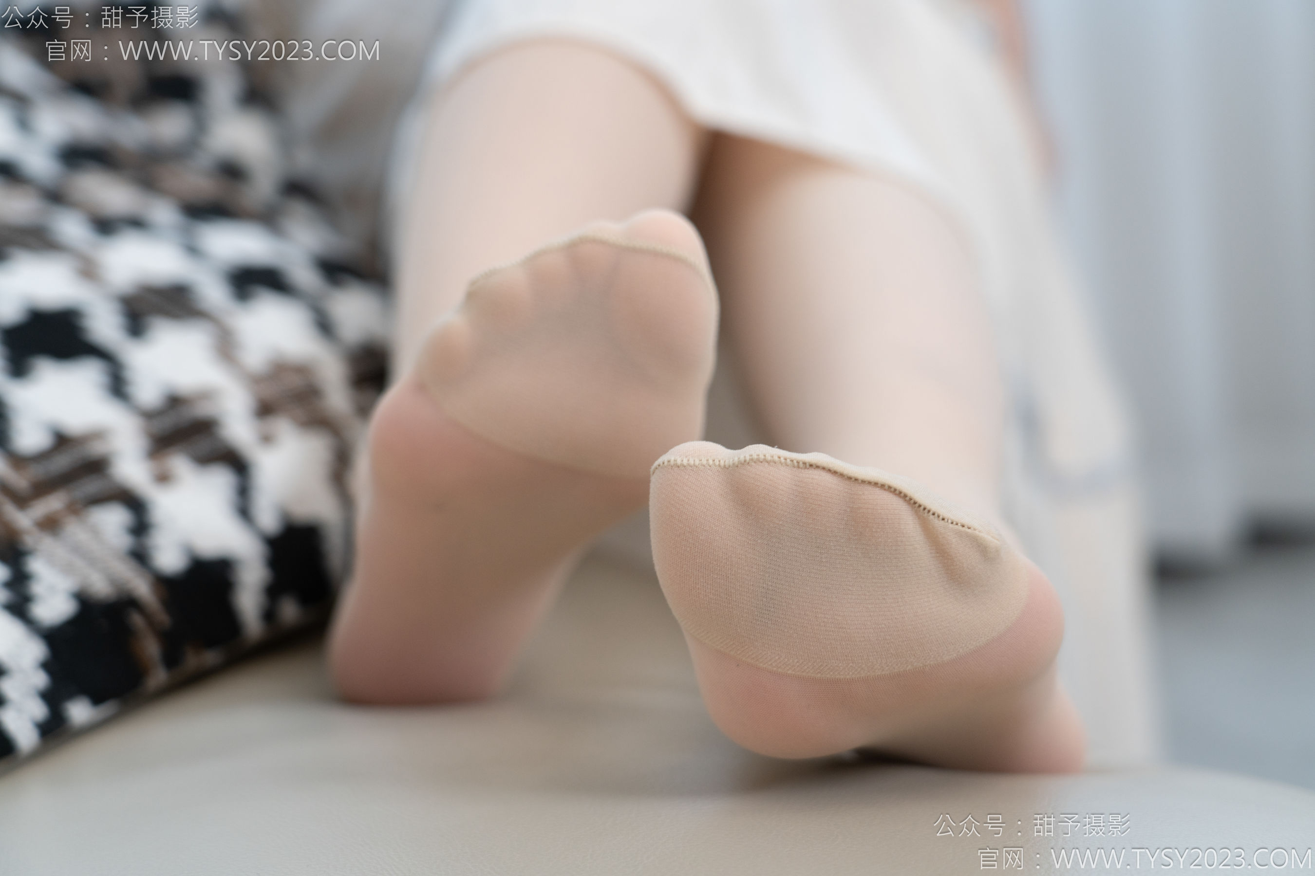 甜予摄影 No.173 小葵 - 棉鞋、白棉袜、薄肉丝/(135P)