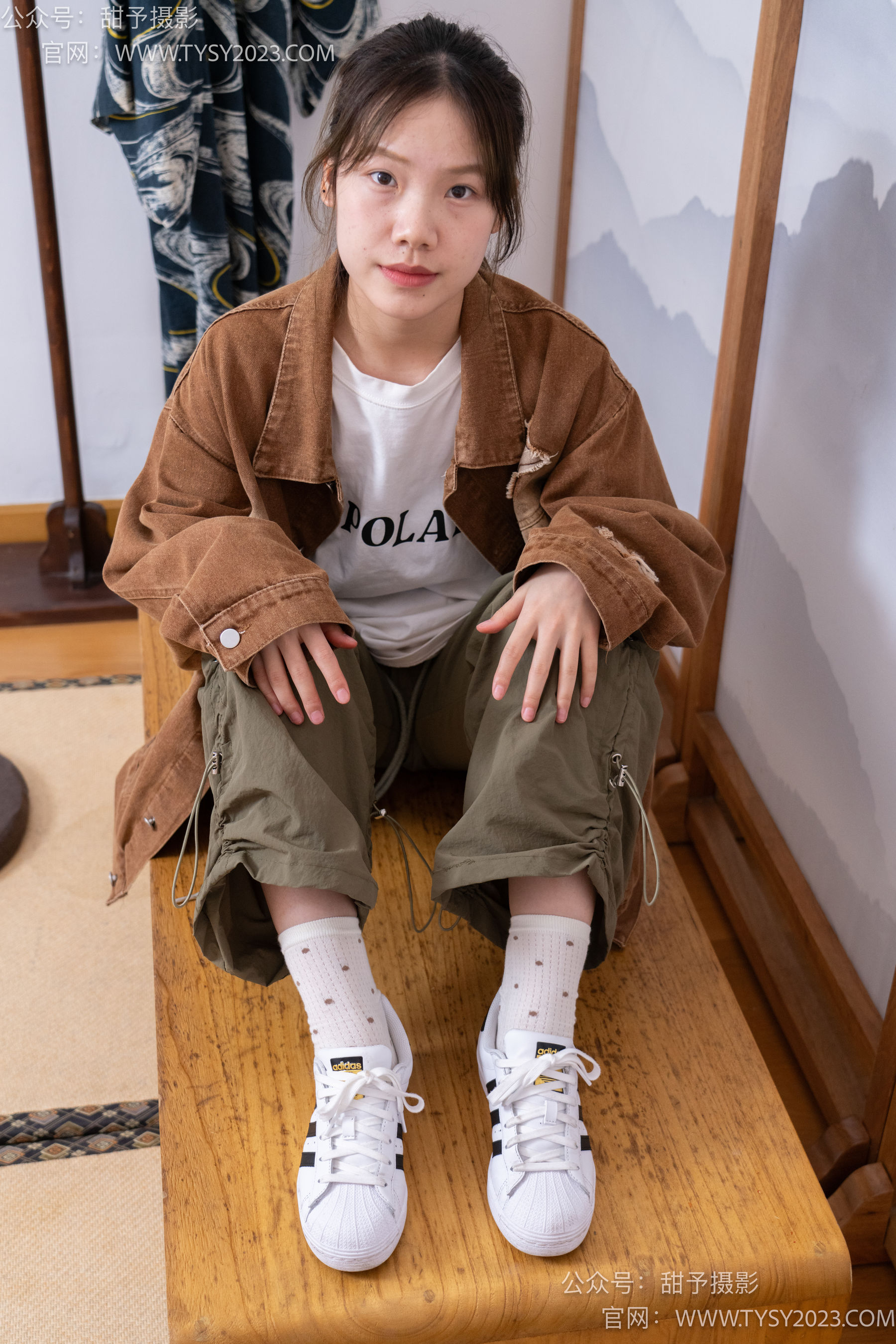 甜予摄影 No.161 双双 - 板鞋、白棉袜、裸足/(130P)