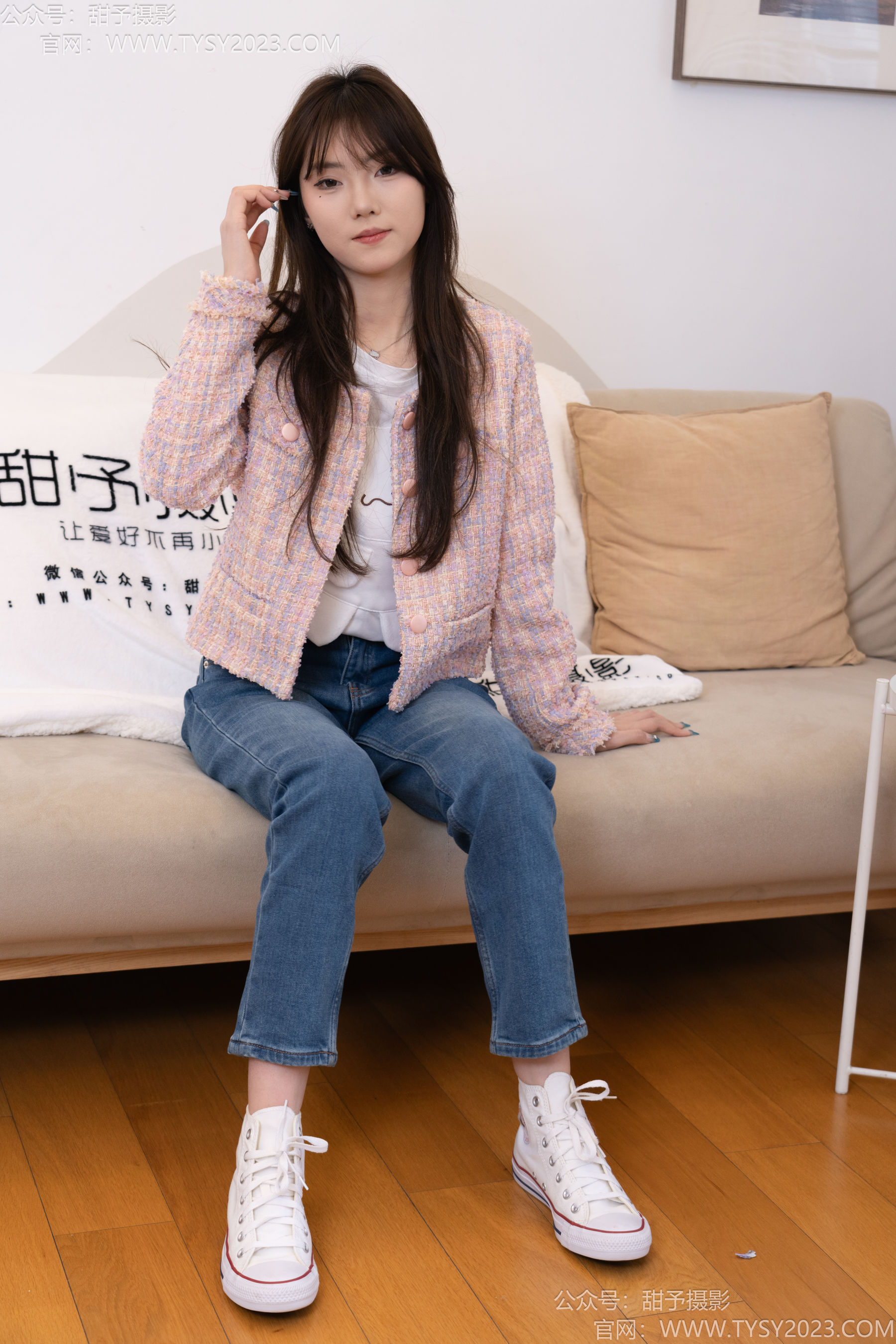 甜予摄影 No.189 璇璇 - 帆布鞋、裸足、抖腿剧情/(134P)