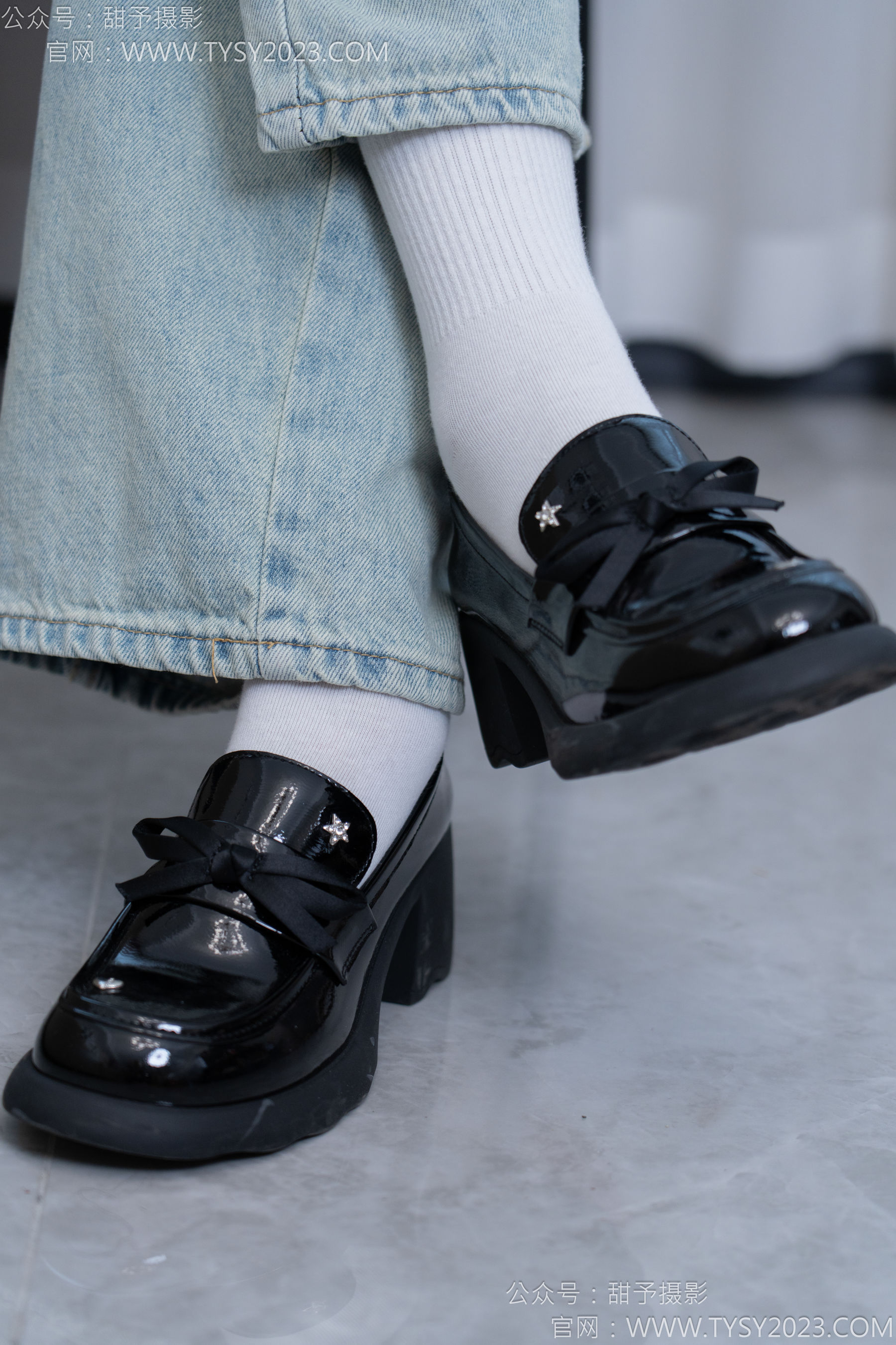 甜予摄影 No.162 知知 - 皮鞋、白棉袜、裸足/(125P)