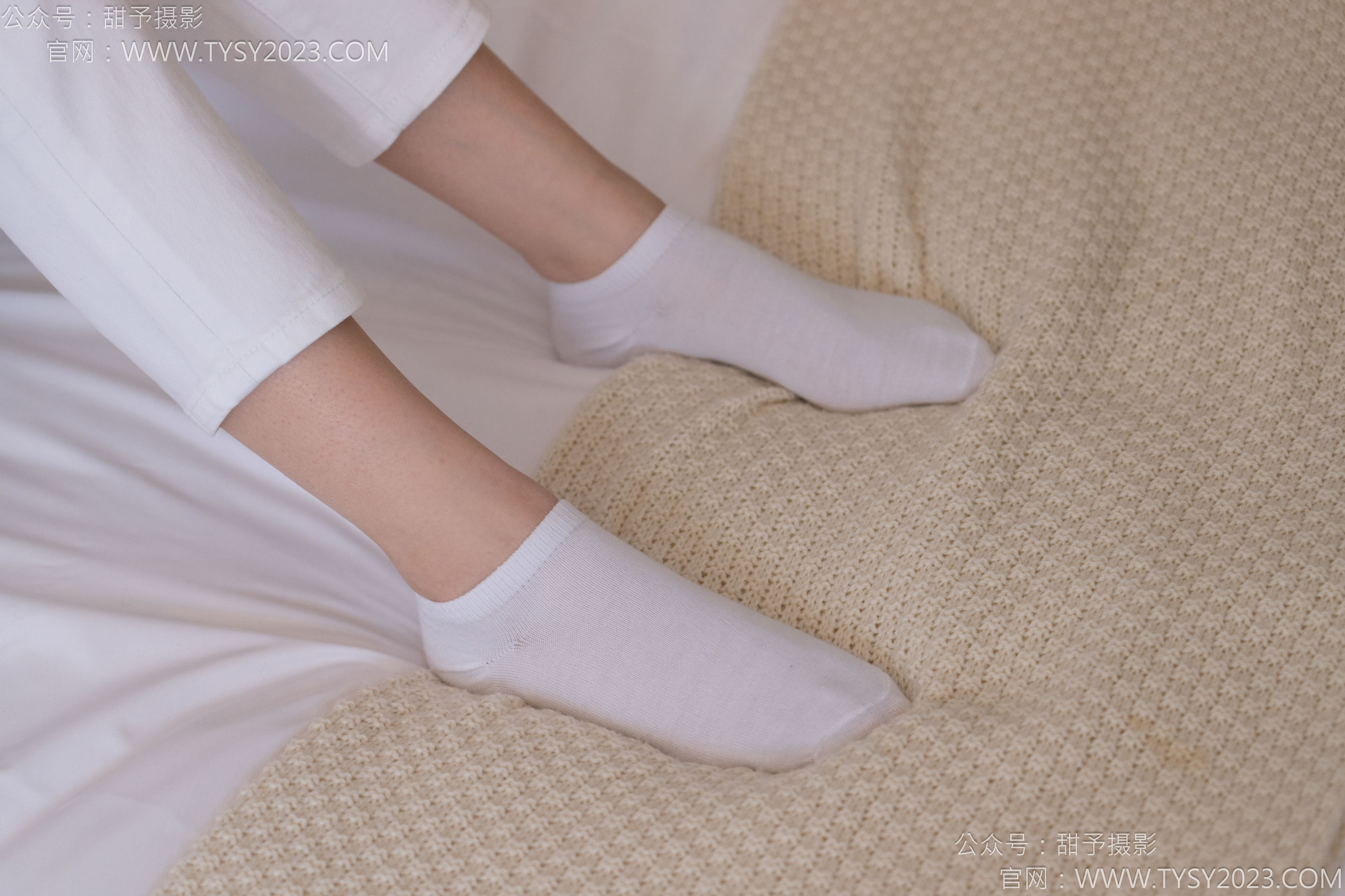 甜予摄影 No.171 璇璇 - 帆布鞋、白棉袜、抖腿剧情/(151P)