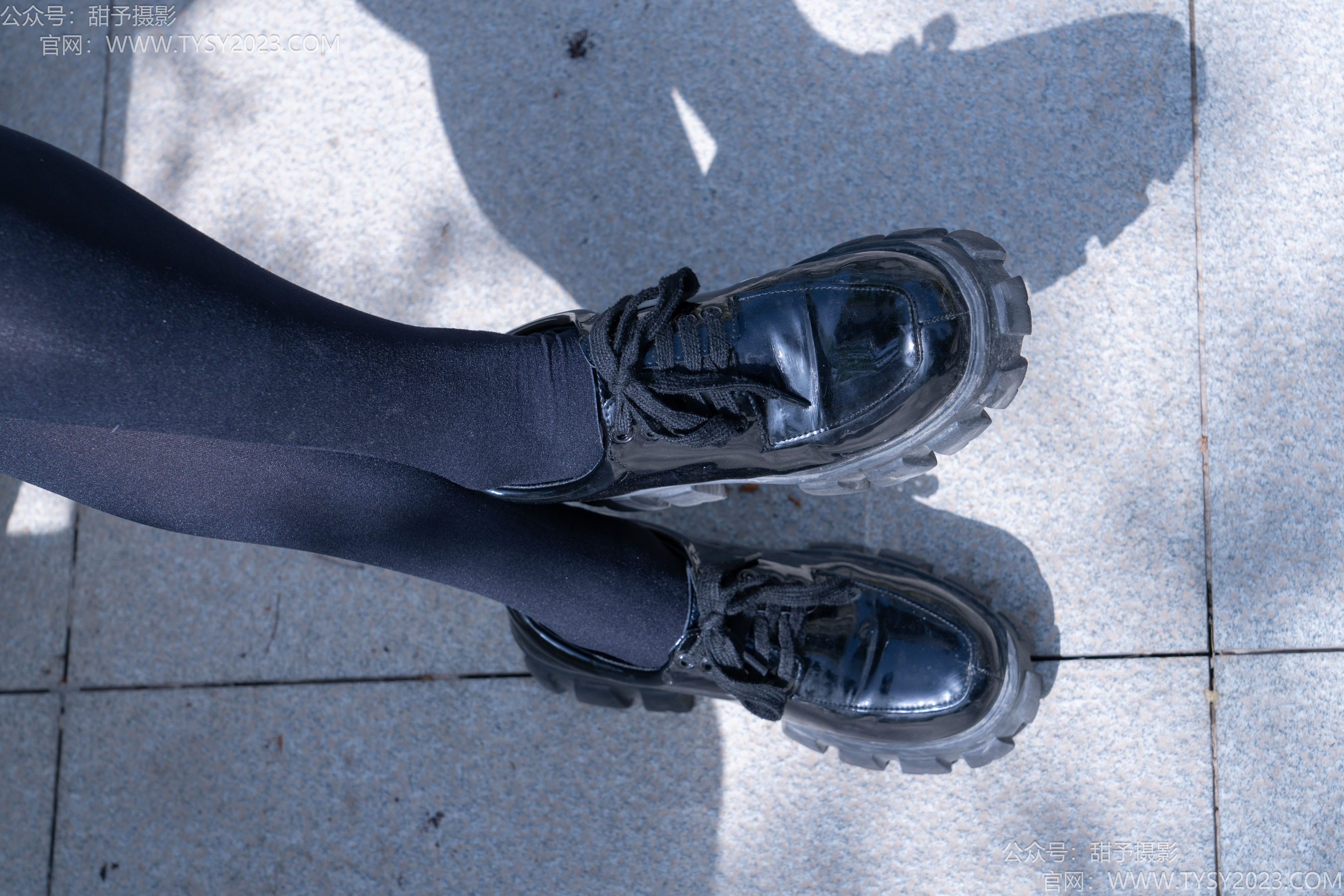 甜予摄影 No.193 小甜桃 - 皮鞋、大腿袜、裸足/(129P)