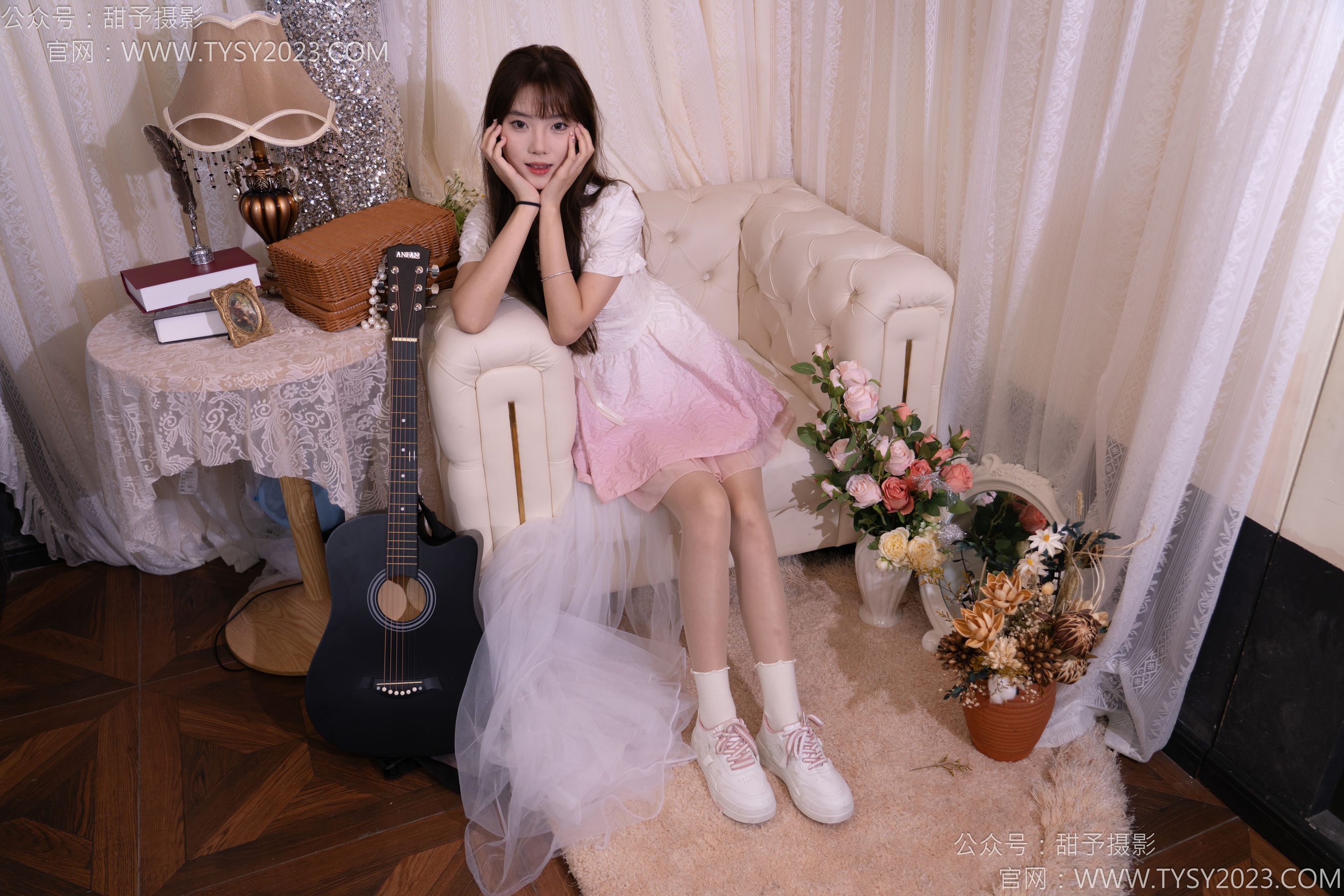 甜予摄影 No.177 璇璇 - 板鞋、白棉袜、薄肉丝/(129P)