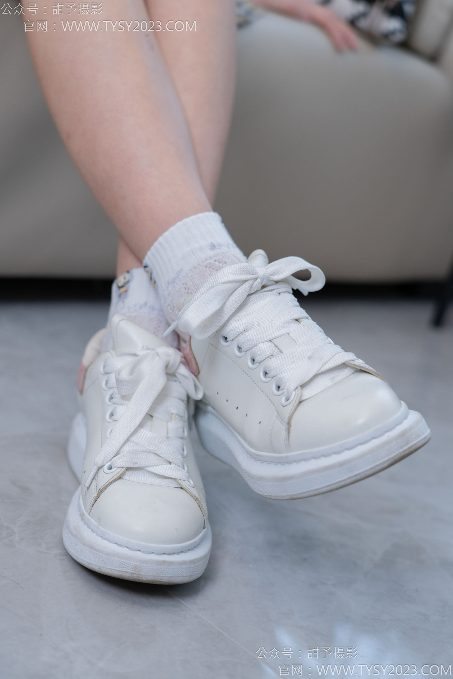甜予摄影 No.165 贝壳 - 板鞋、白棉袜、裸足/(130P)