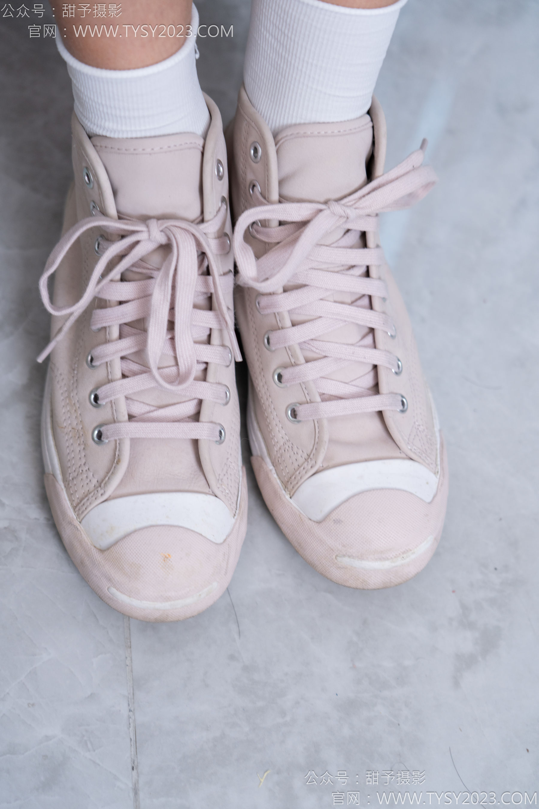 甜予摄影 No.186 娃娃 - 帆布鞋、白棉袜、裸足/(129P)