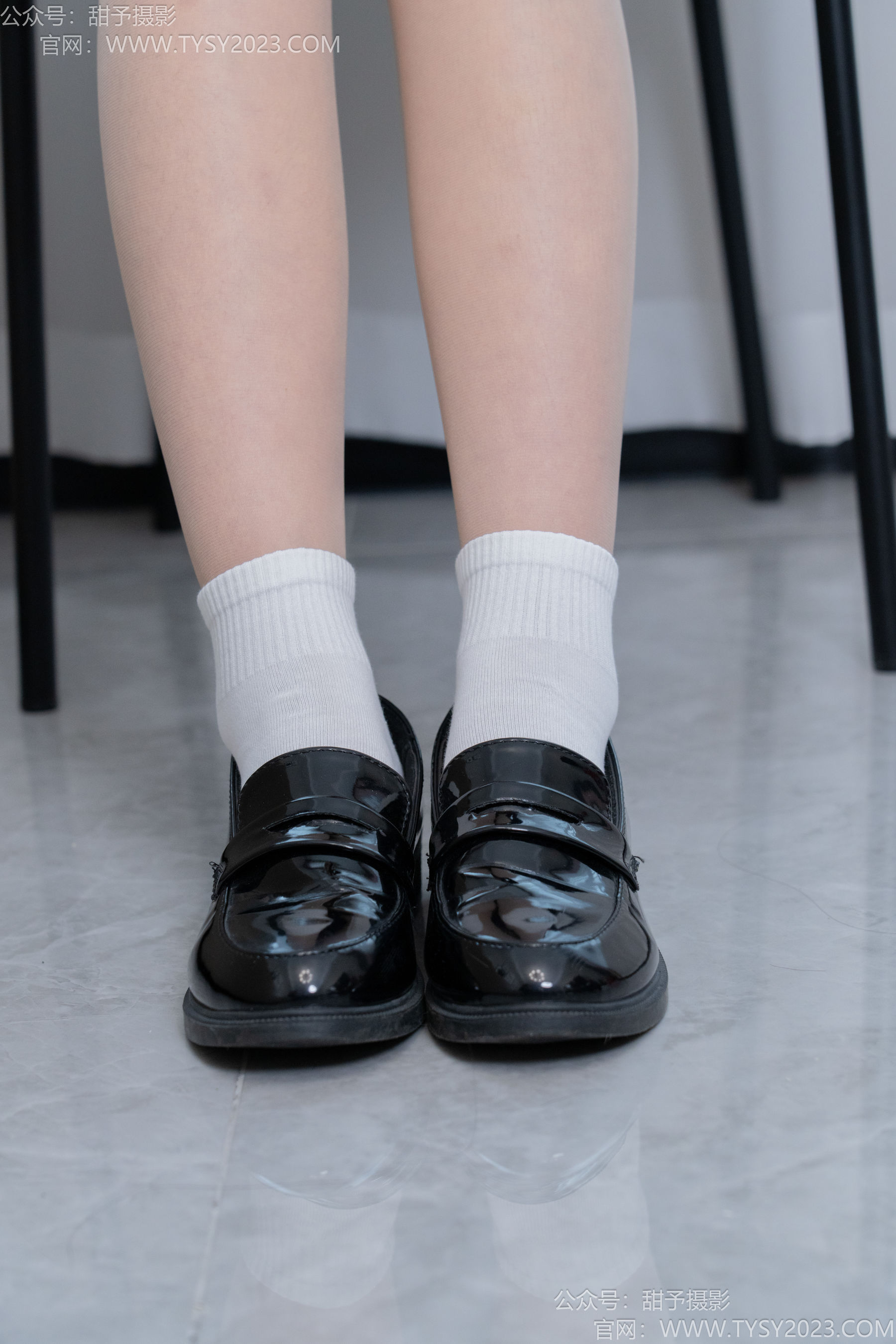 甜予摄影 No.191 贝壳 - 皮鞋、白棉袜、薄肉丝/(135P)