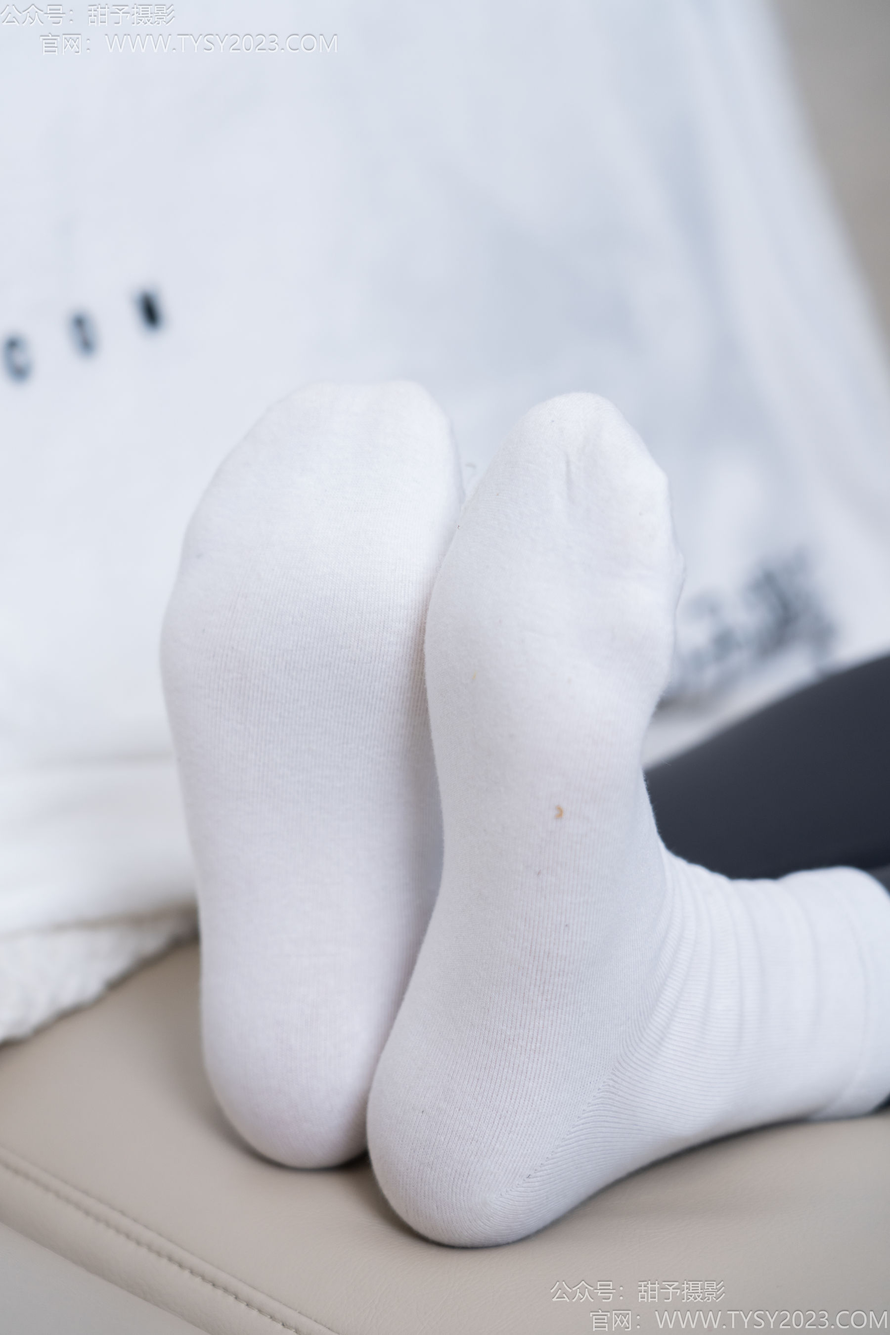 甜予摄影 No.192 澜澜 - 高跟鞋、白棉袜、裸足/(134P)