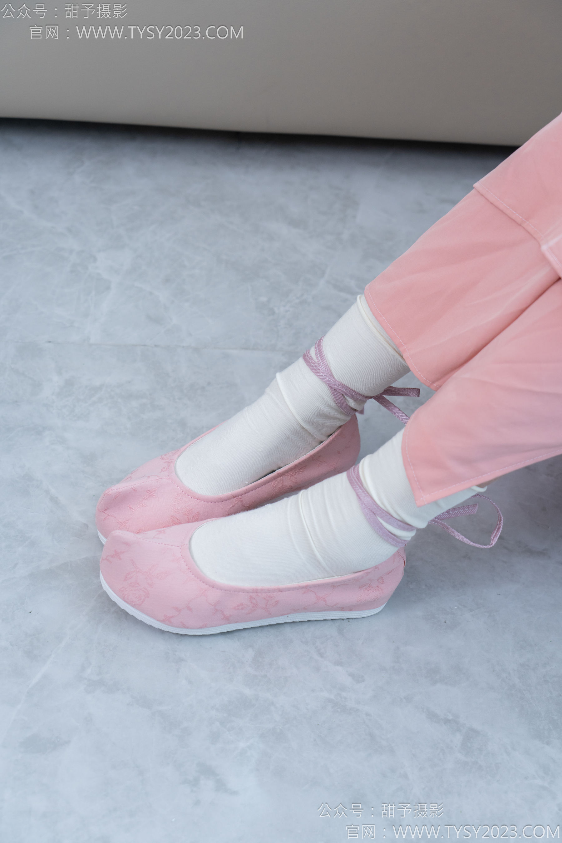 甜予摄影 No.183 知知 - 布鞋、白棉袜、裸足/(148P)