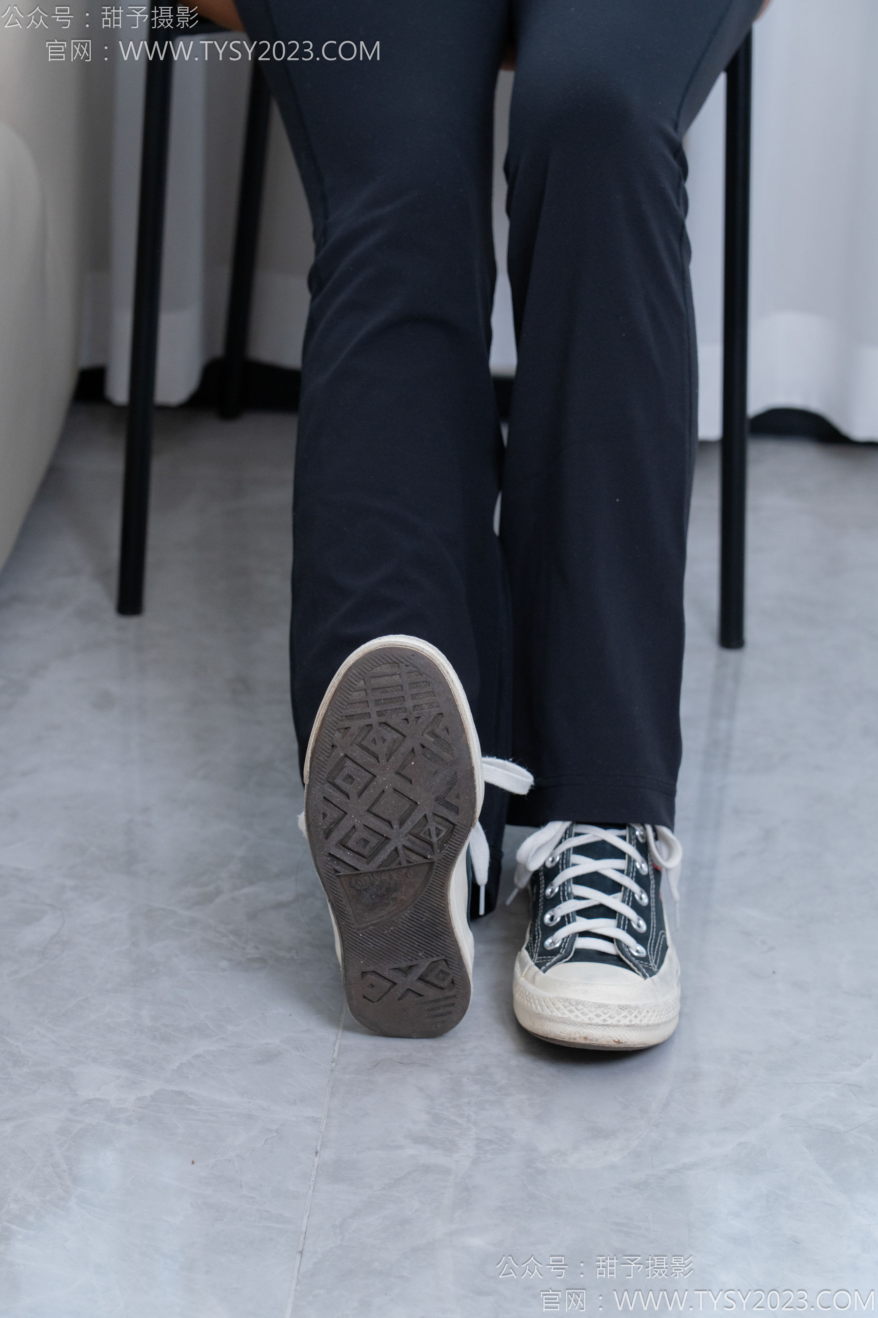 甜予摄影 No.169 贝壳 - 帆布鞋、白棉袜、裸足/(130P)