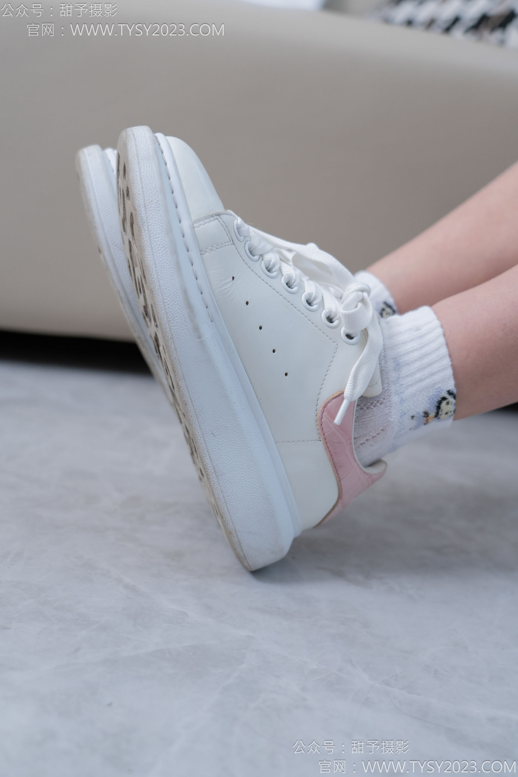 甜予摄影 No.165 贝壳 - 板鞋、白棉袜、裸足/(130P)