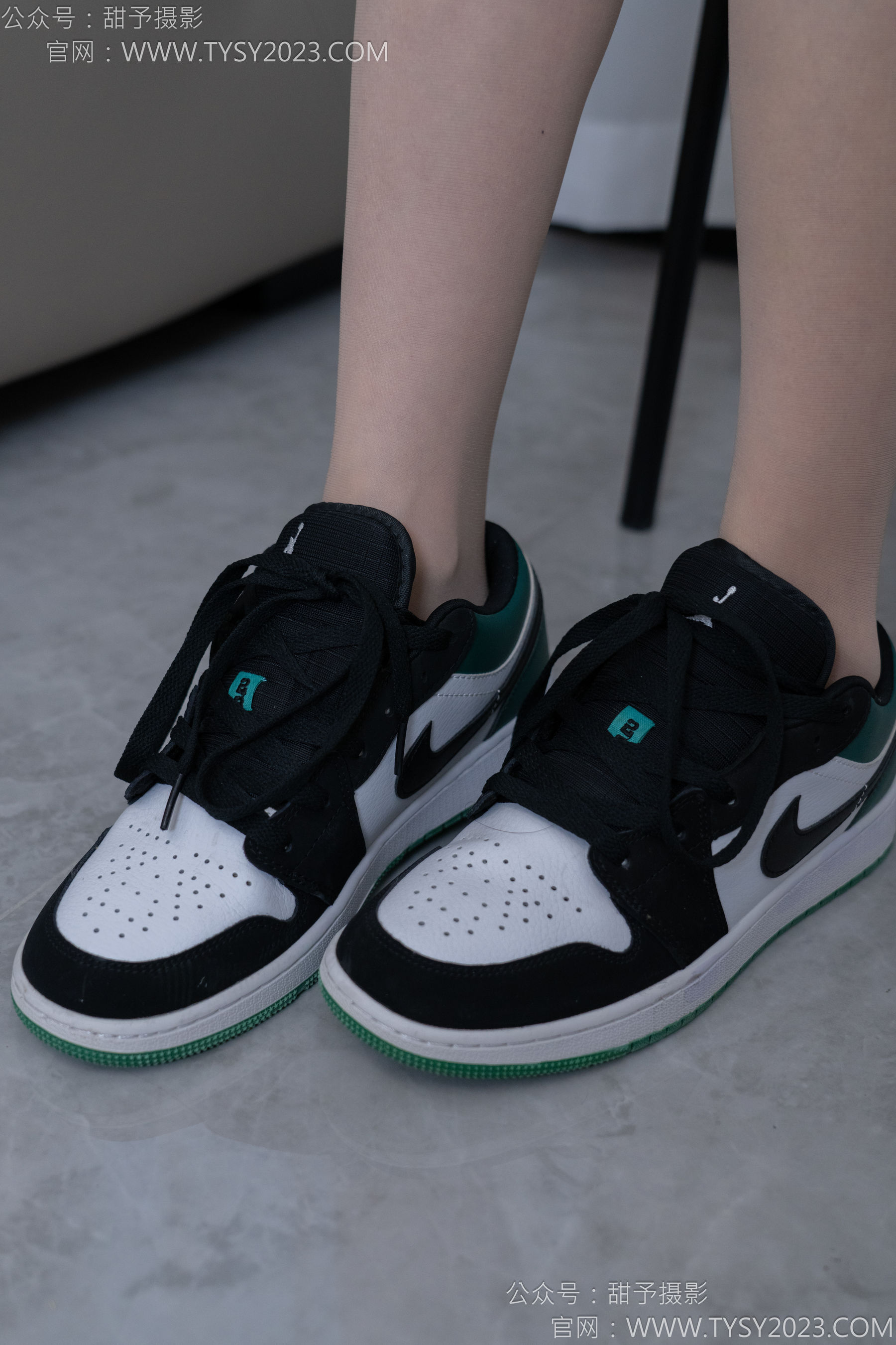 甜予摄影 No.176 珞珞 - 板鞋、薄肉丝/(134P)