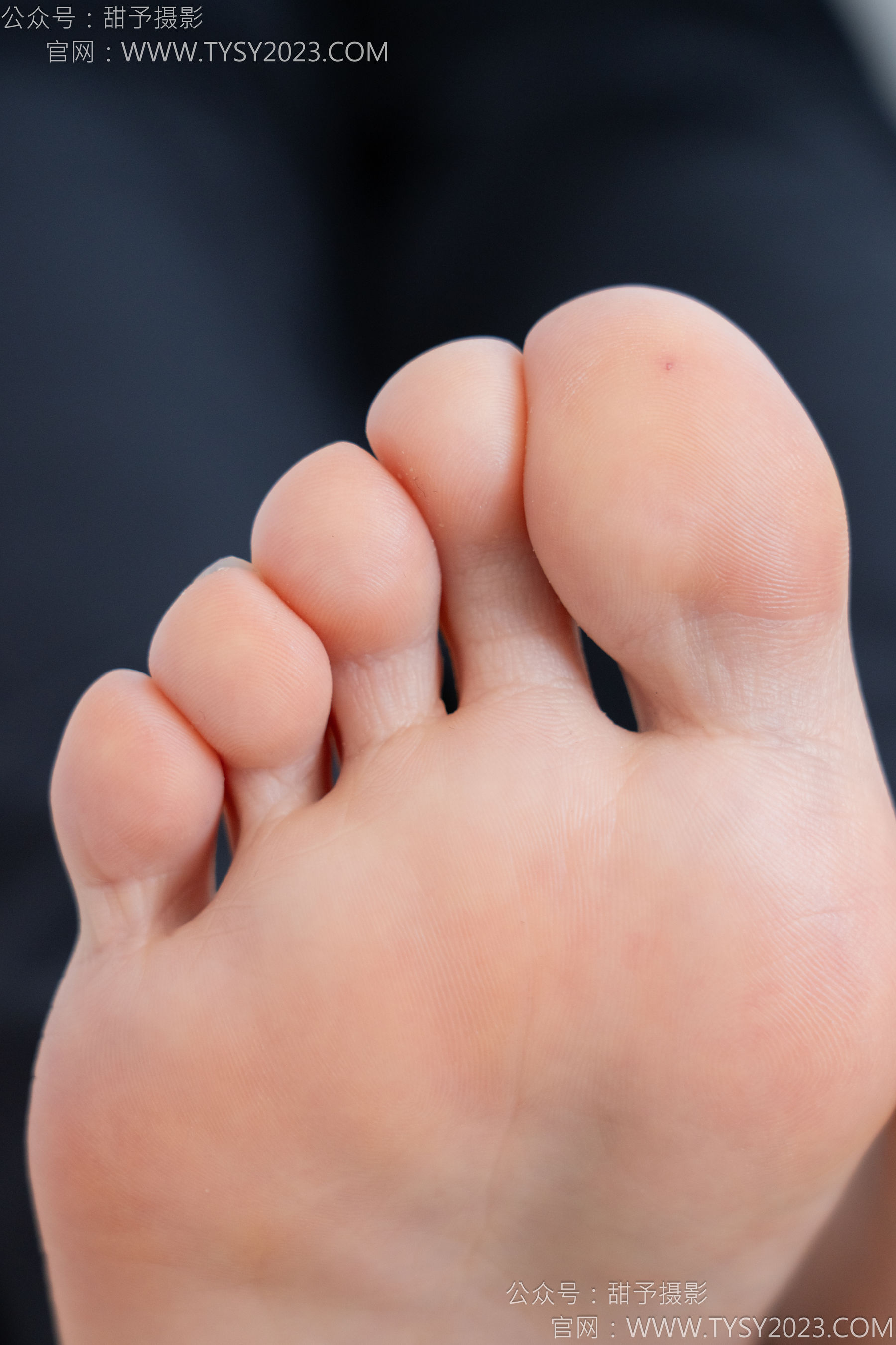 甜予摄影 No.169 贝壳 - 帆布鞋、白棉袜、裸足/(130P)