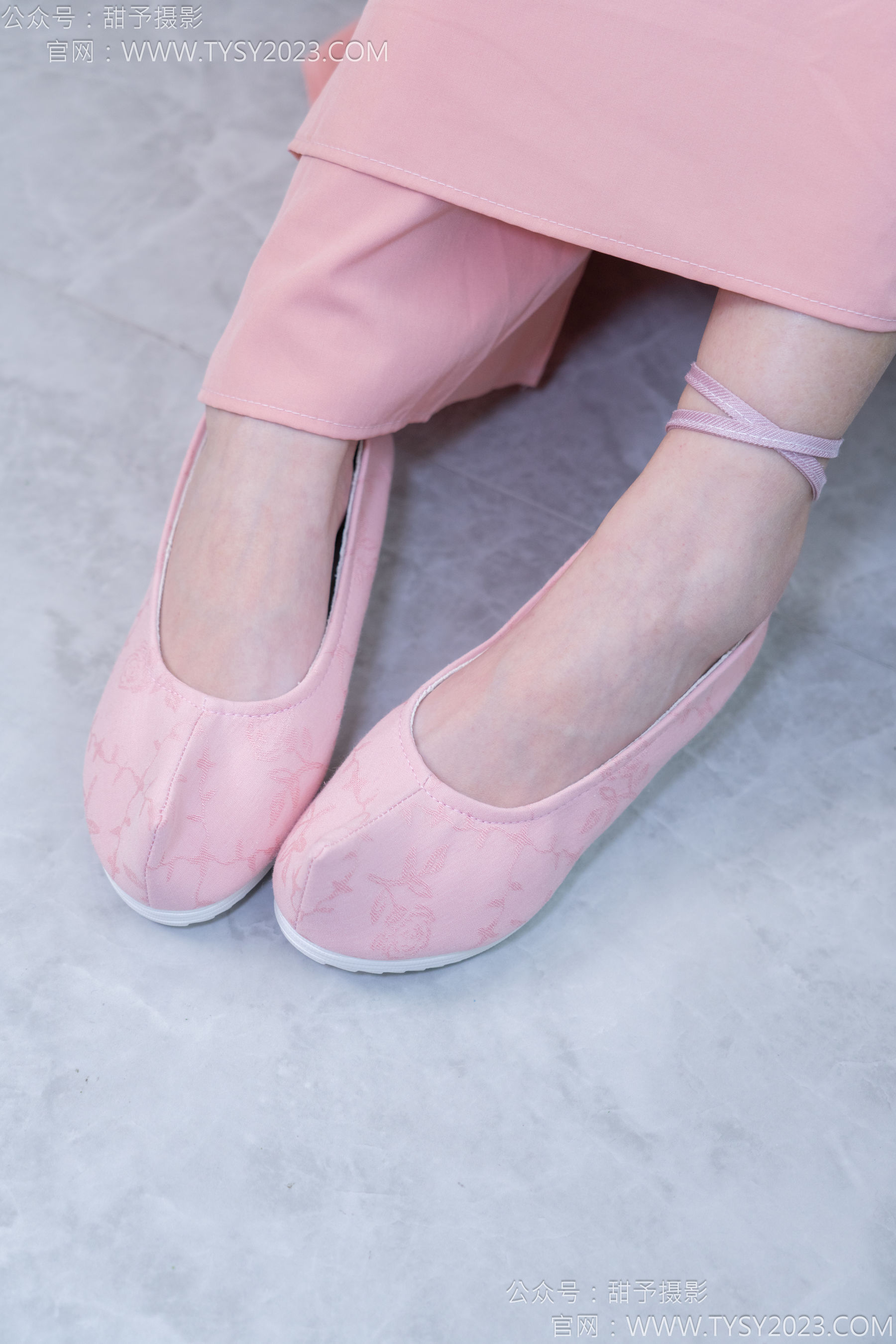 甜予摄影 No.183 知知 - 布鞋、白棉袜、裸足/(148P)