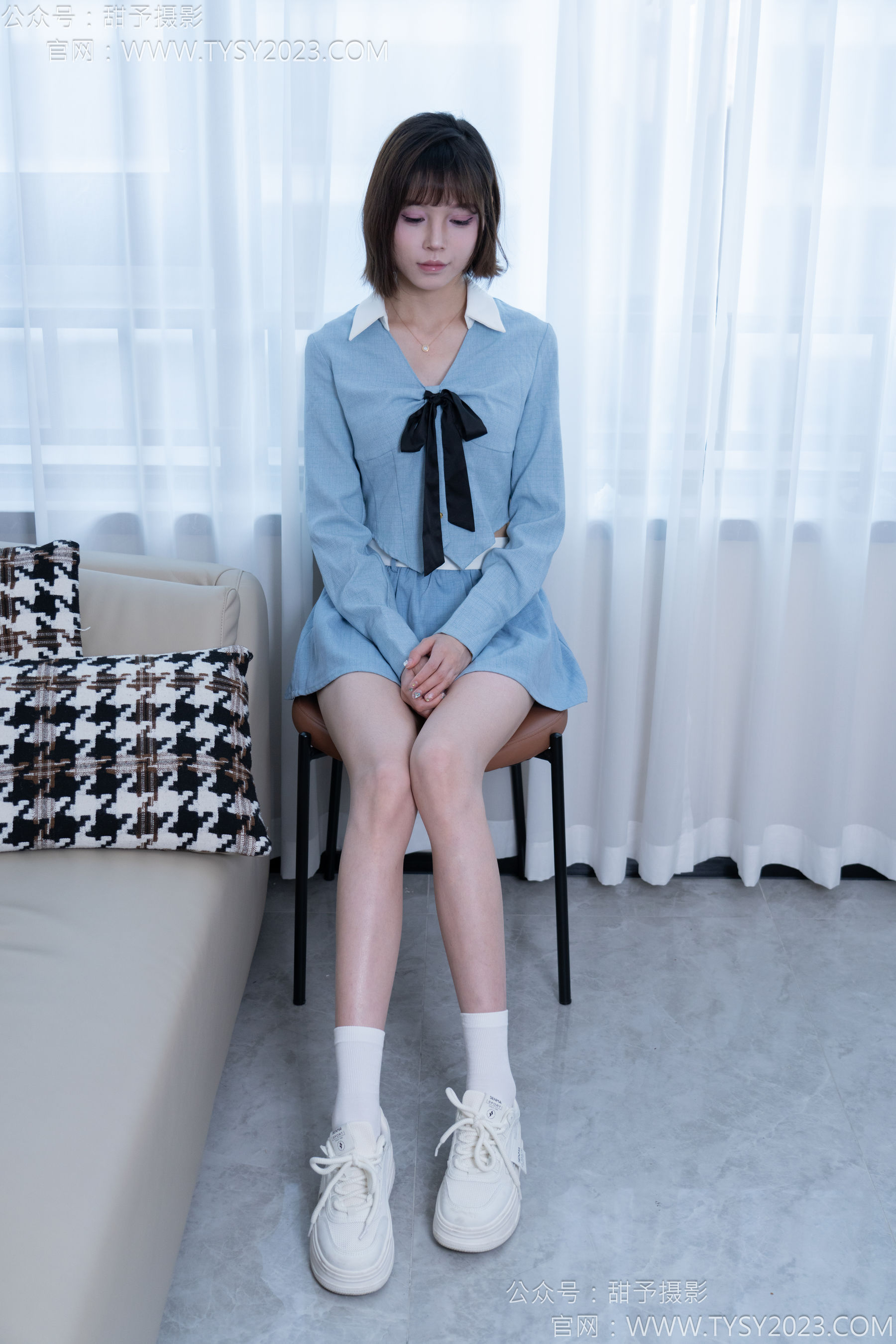 甜予摄影 No.164 珞珞 - 板鞋、白棉袜、裸足/(130P)