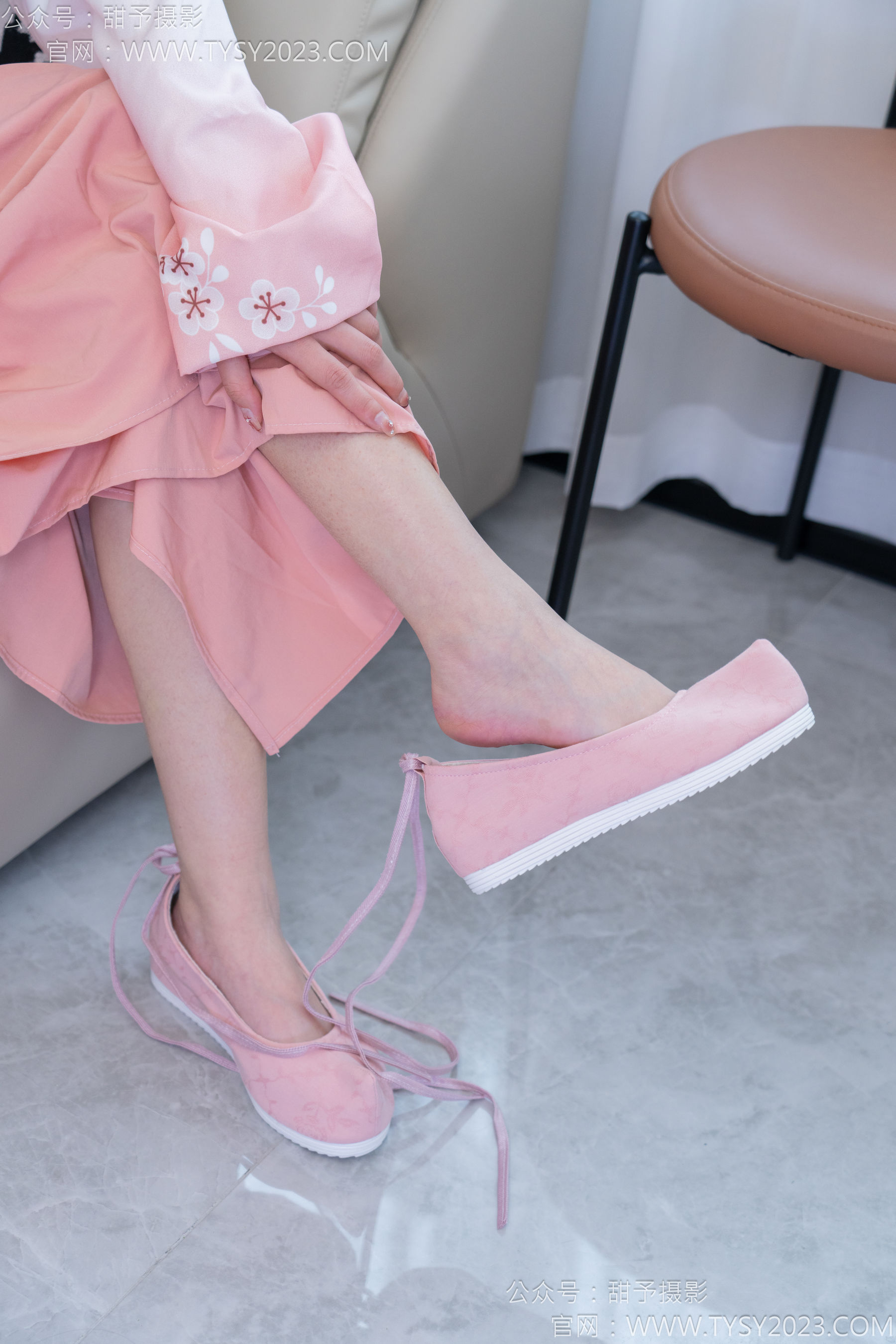 甜予摄影 No.183 知知 - 布鞋、白棉袜、裸足/(148P)