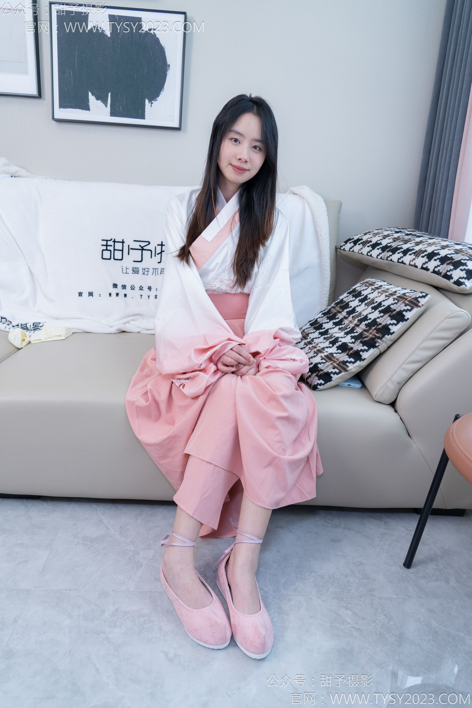 甜予摄影 No.183 知知 - 布鞋、白棉袜、裸足/(148P)