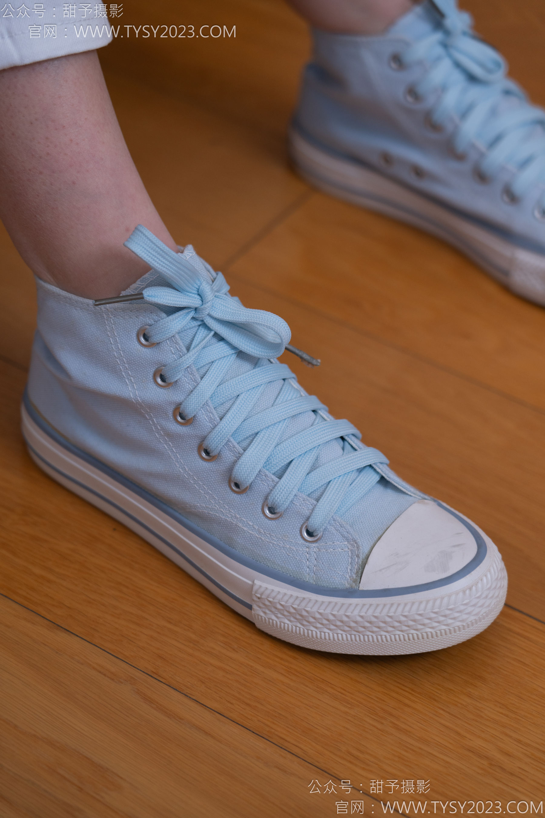 甜予摄影 No.171 璇璇 - 帆布鞋、白棉袜、抖腿剧情/(151P)