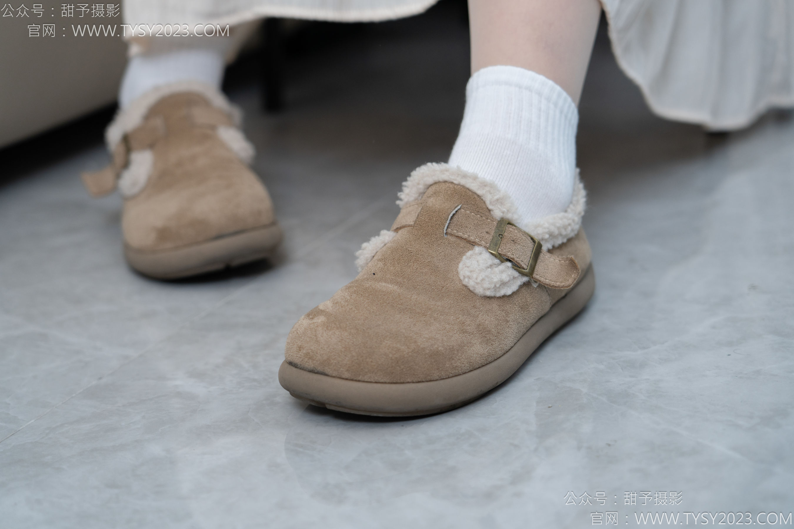 甜予摄影 No.173 小葵 - 棉鞋、白棉袜、薄肉丝/(135P)