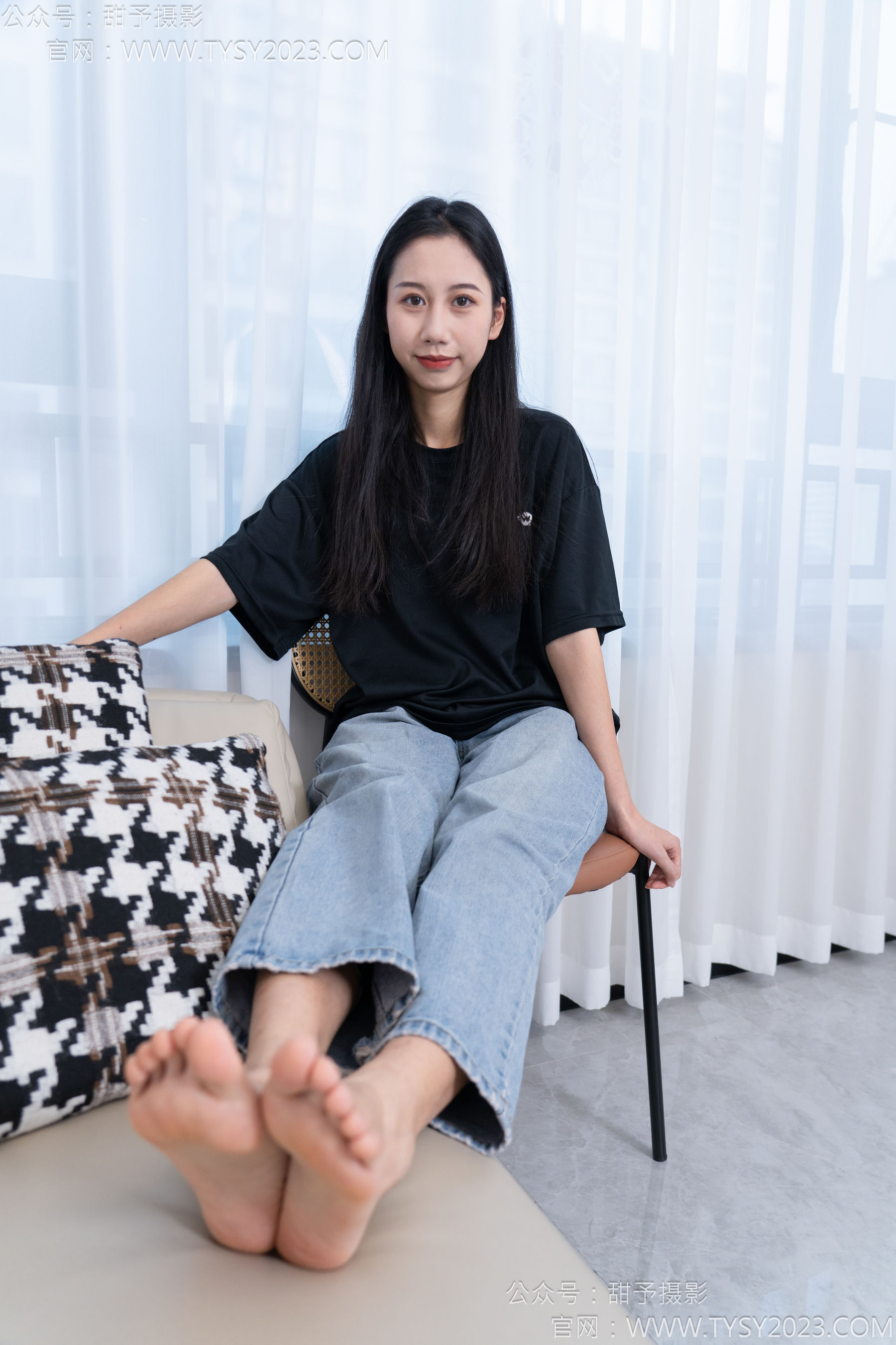 甜予摄影 No.163 娃娃 - 板鞋、白棉袜、裸足/(130P)
