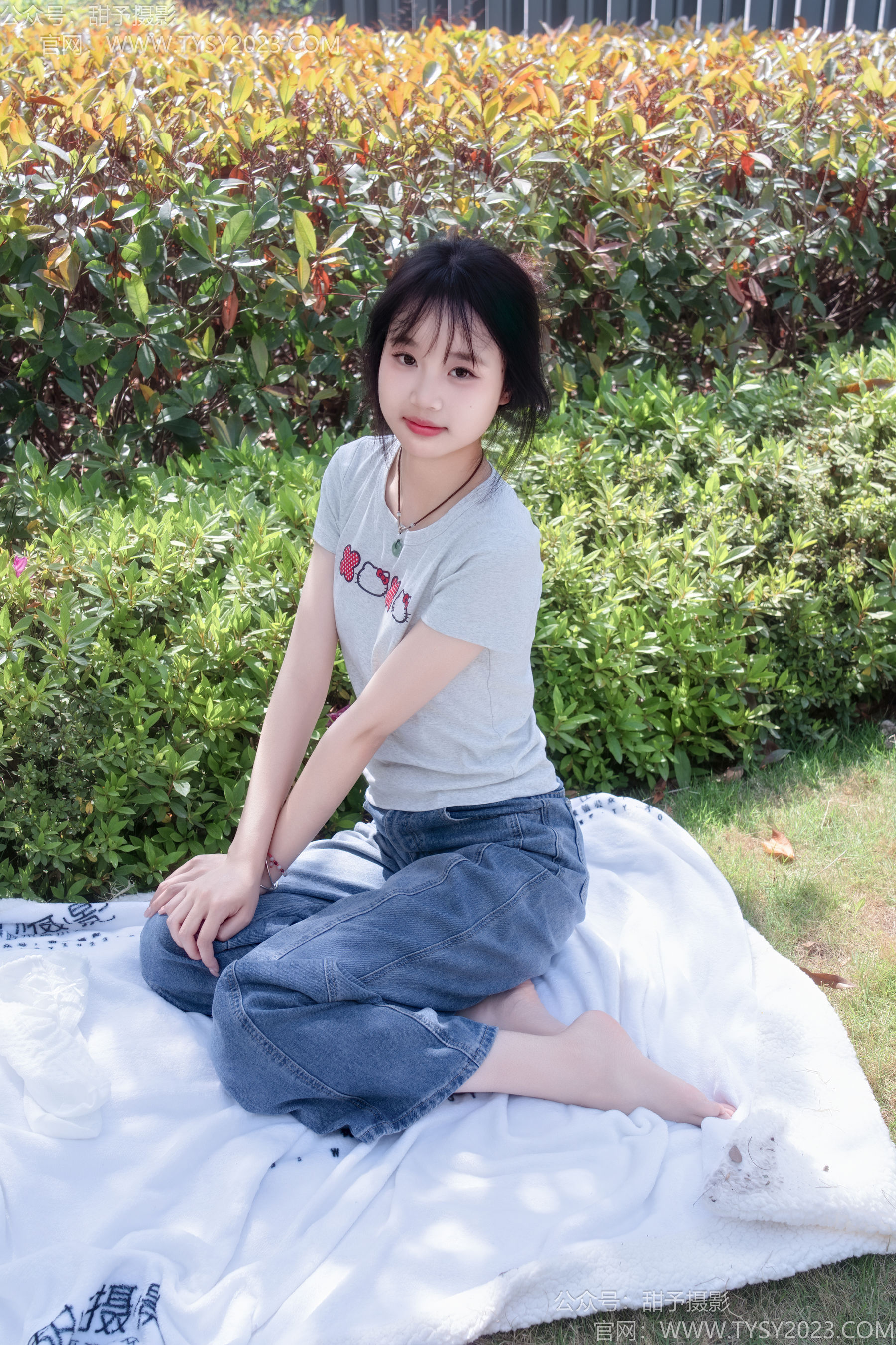 甜予摄影 No.194 小橙子 - 板鞋、白棉袜、裸足/(130P)