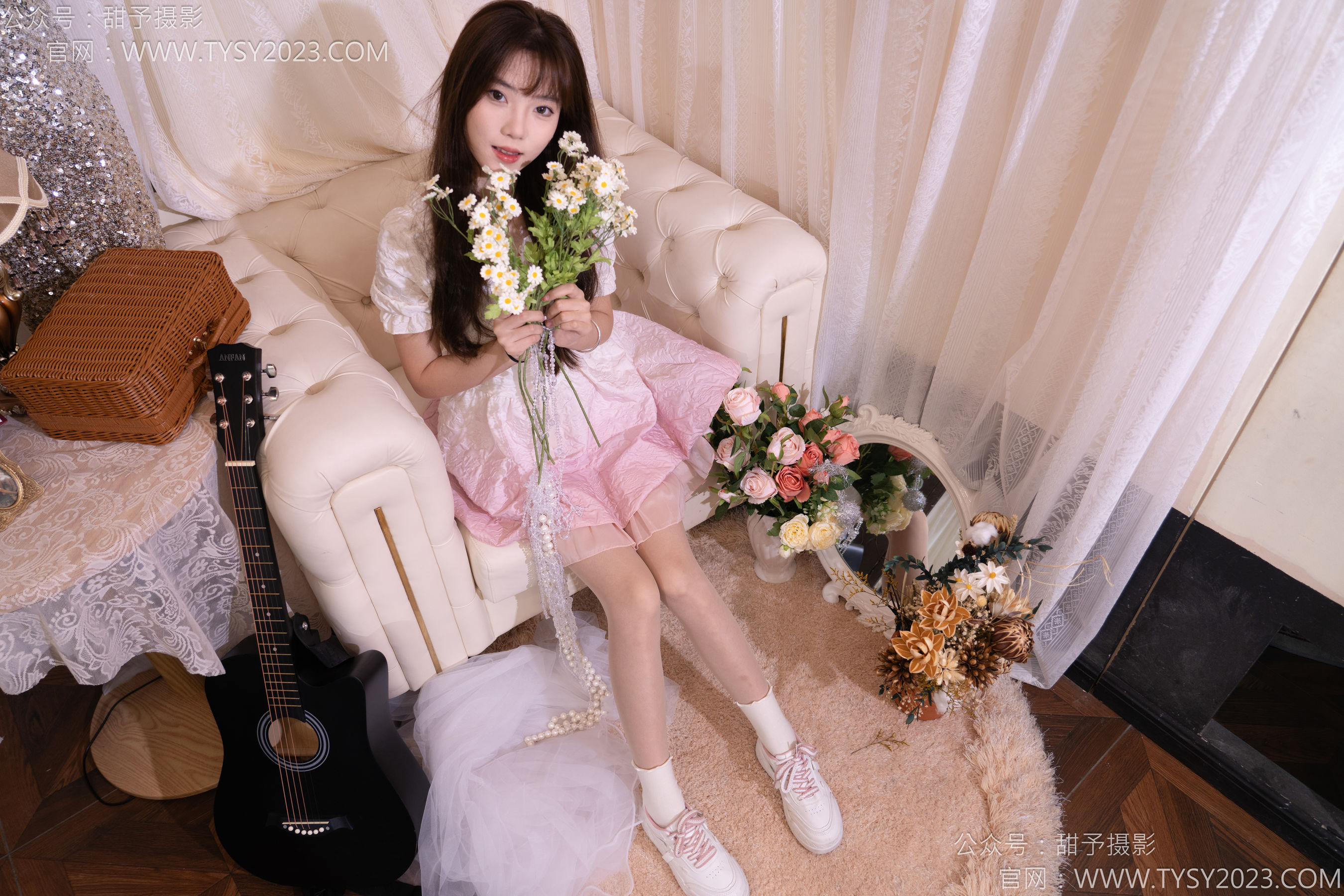 甜予摄影 No.177 璇璇 - 板鞋、白棉袜、薄肉丝/(129P)