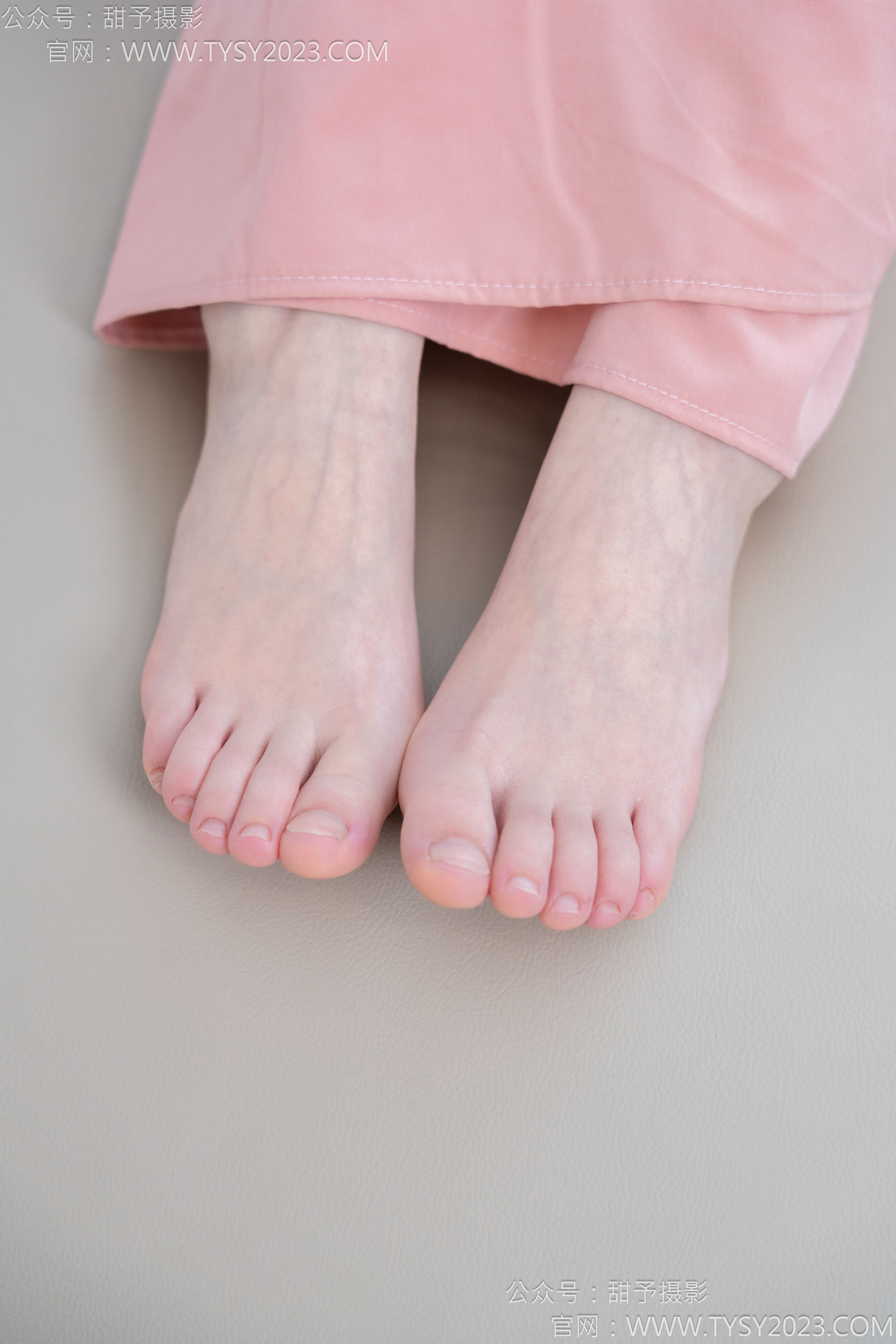 甜予摄影 No.183 知知 - 布鞋、白棉袜、裸足/(148P)