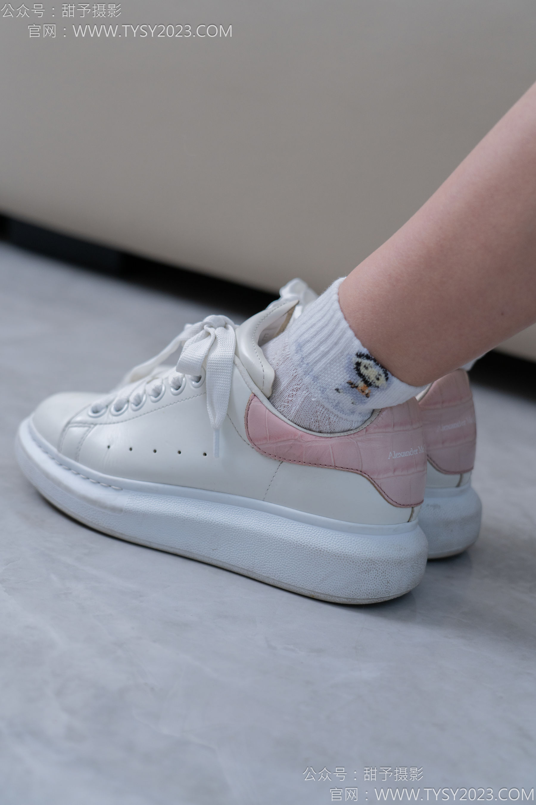 甜予摄影 No.165 贝壳 - 板鞋、白棉袜、裸足/(130P)