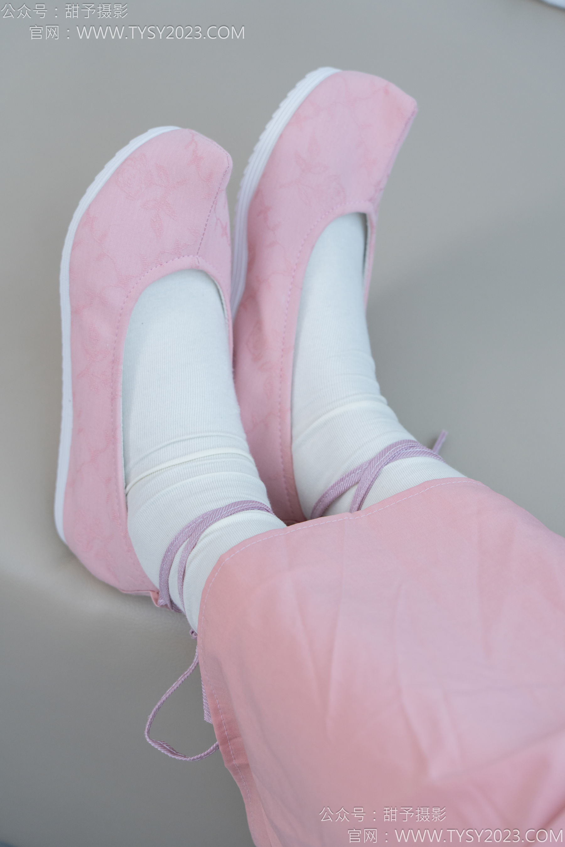 甜予摄影 No.183 知知 - 布鞋、白棉袜、裸足/(148P)