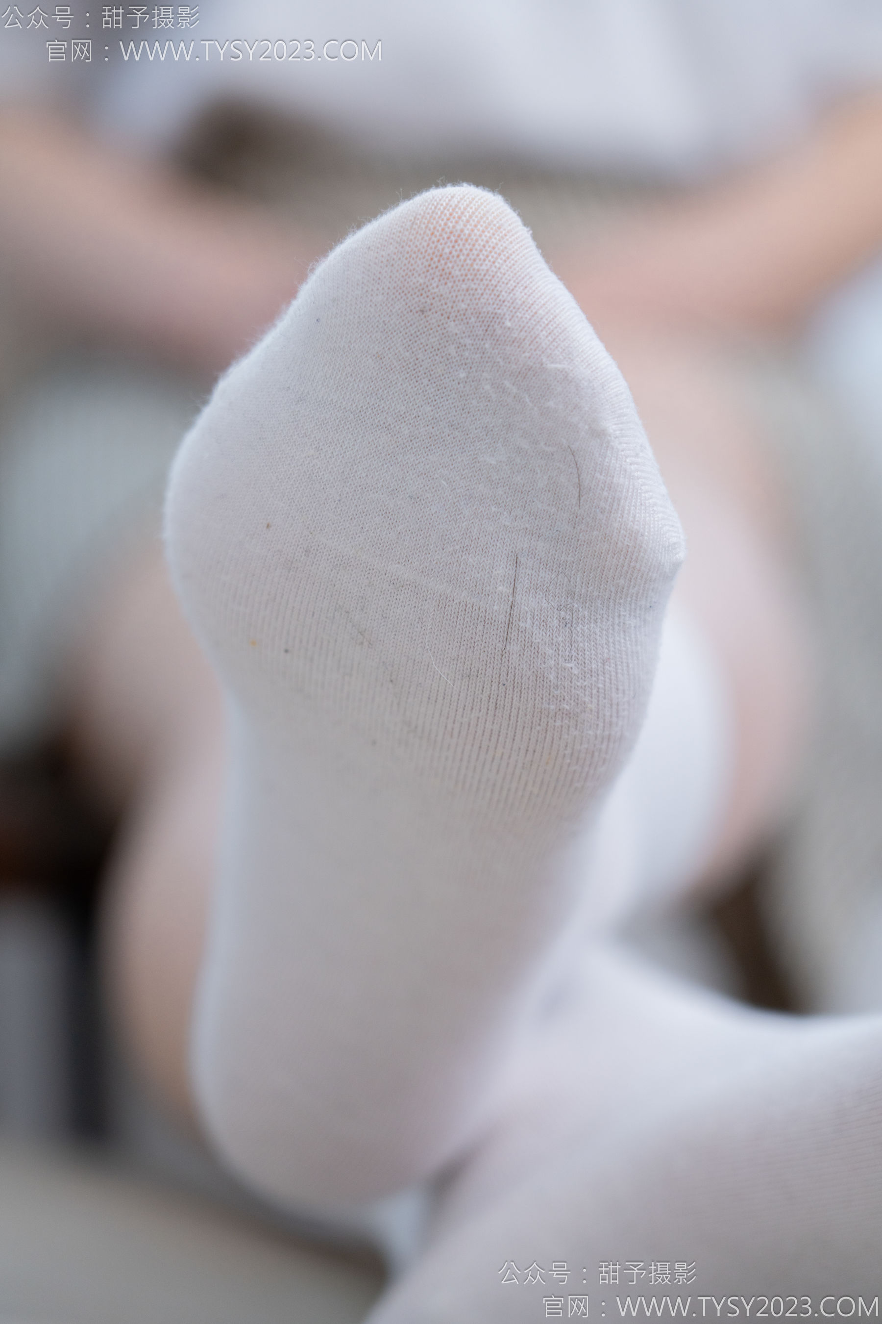 甜予摄影 No.167 小容 - 板鞋、白棉袜、裸足/(129P)