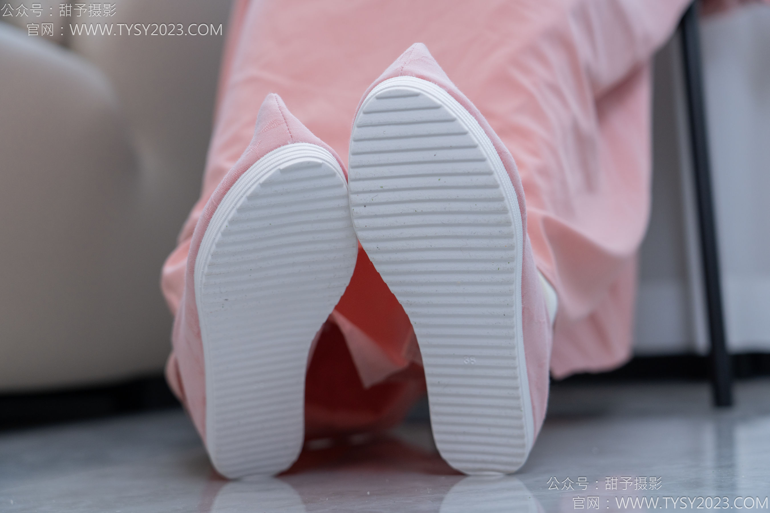 甜予摄影 No.183 知知 - 布鞋、白棉袜、裸足/(148P)