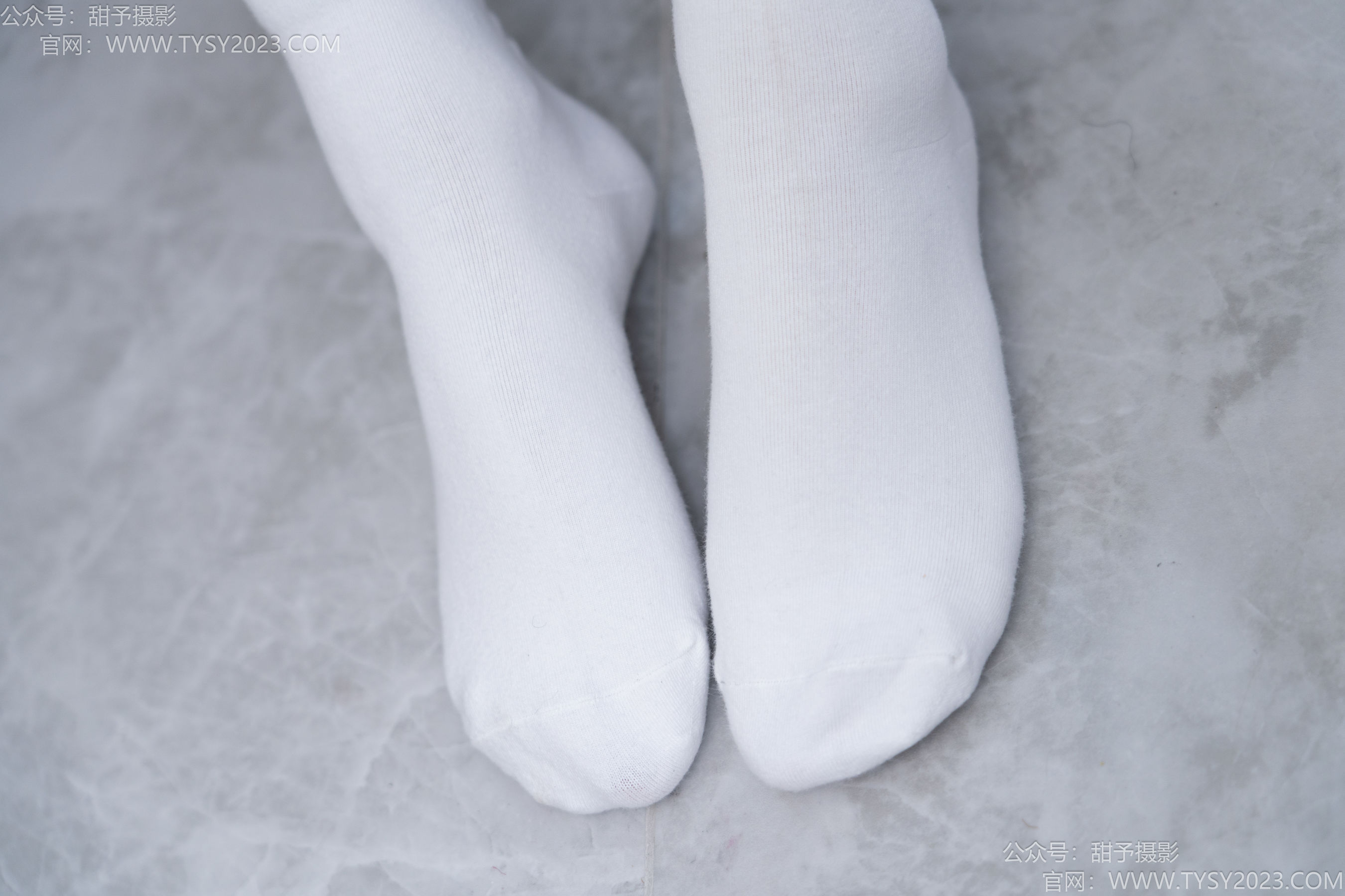 甜予摄影 No.192 澜澜 - 高跟鞋、白棉袜、裸足/(134P)