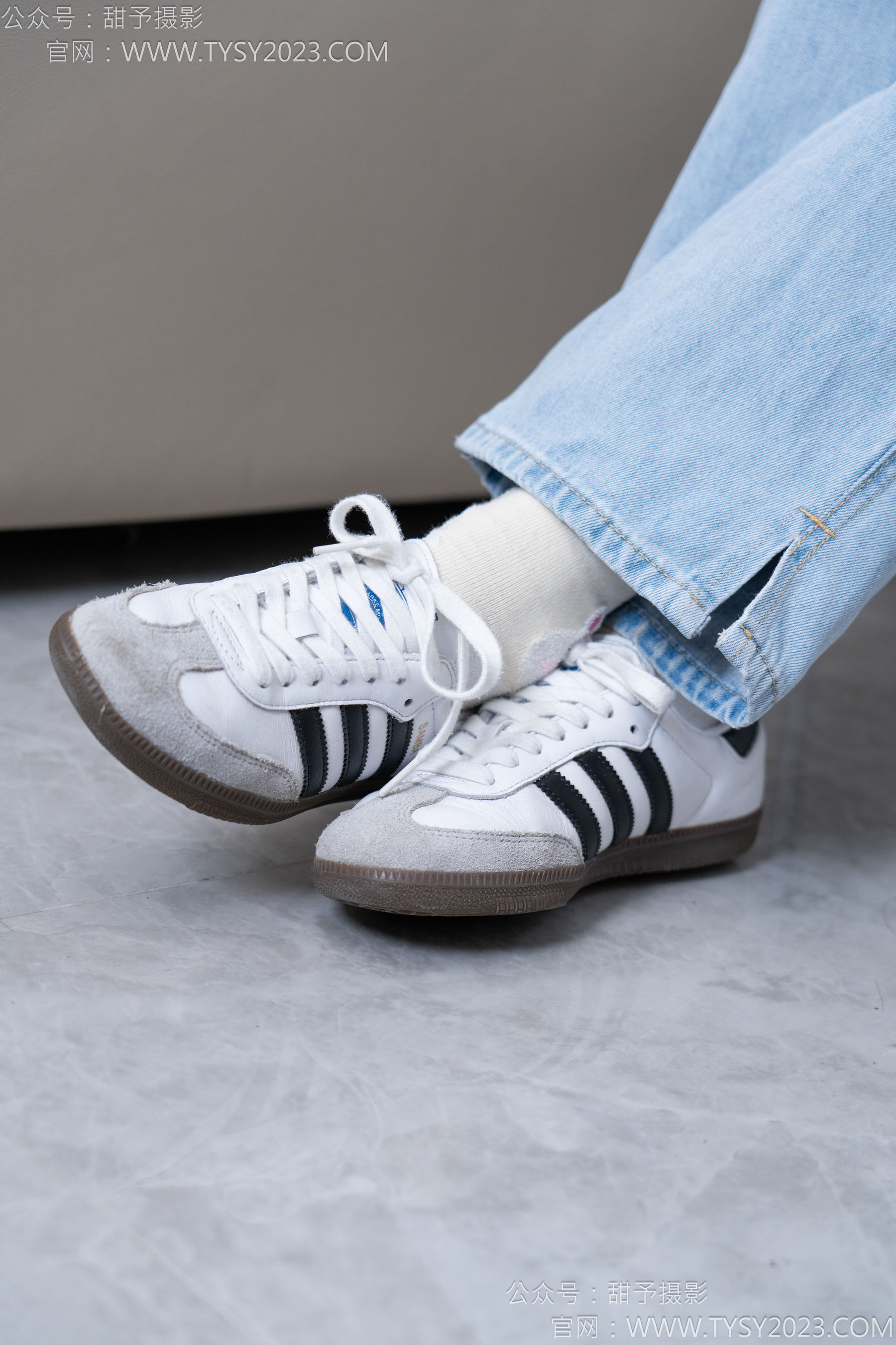 甜予摄影 No.160 番茄 - 板鞋、印花棉袜、裸足/(125P)