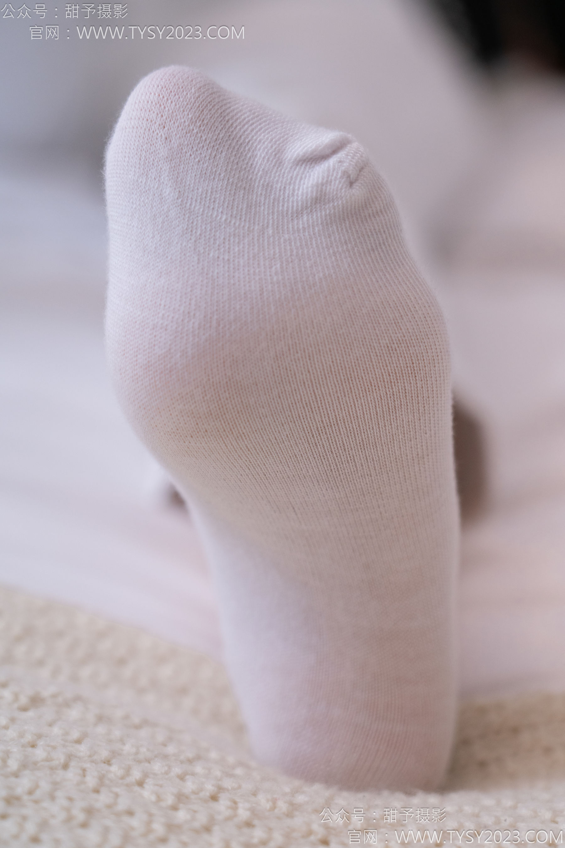 甜予摄影 No.171 璇璇 - 帆布鞋、白棉袜、抖腿剧情/(151P)