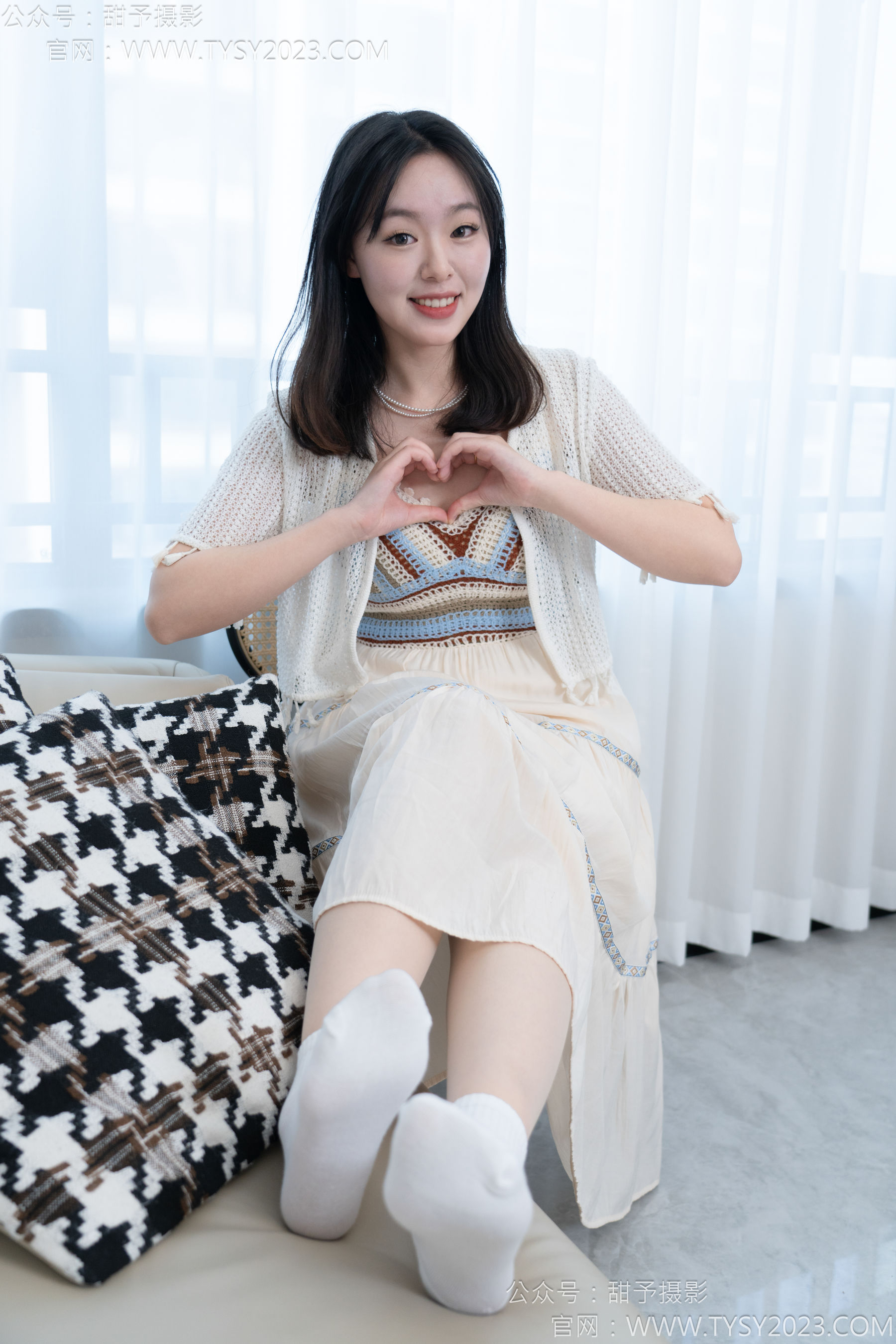 甜予摄影 No.173 小葵 - 棉鞋、白棉袜、薄肉丝/(135P)