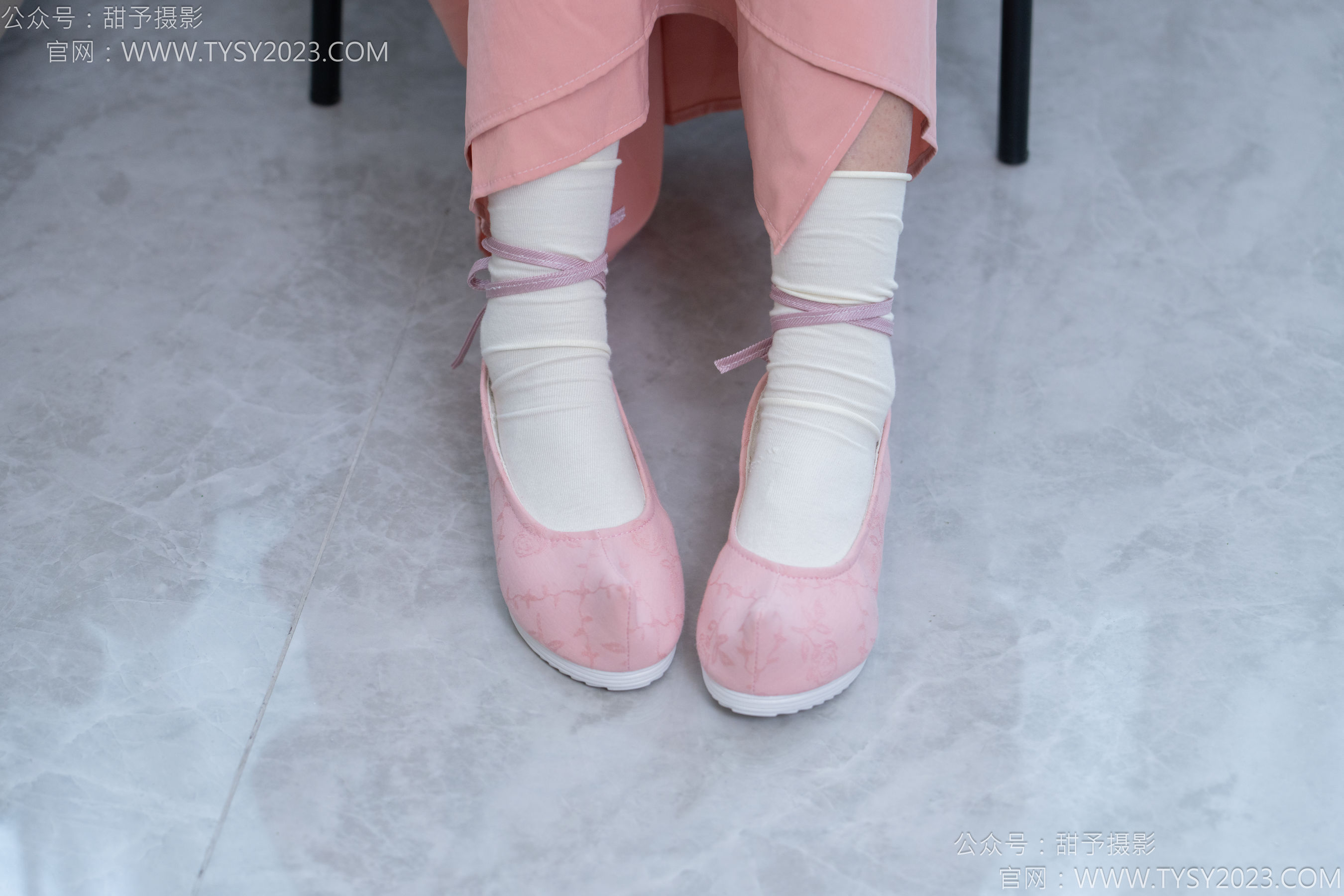 甜予摄影 No.183 知知 - 布鞋、白棉袜、裸足/(148P)