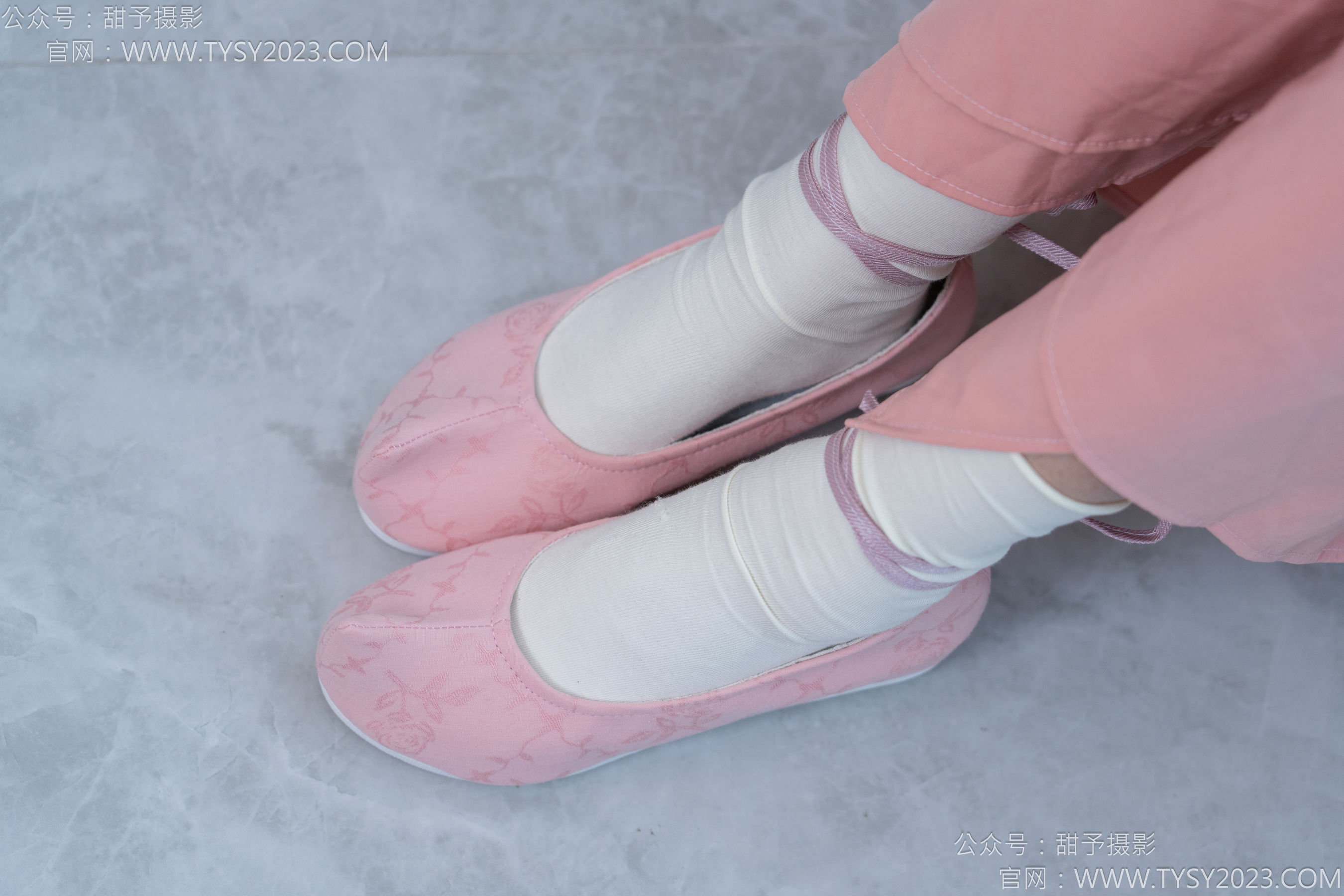 甜予摄影 No.183 知知 - 布鞋、白棉袜、裸足/(148P)