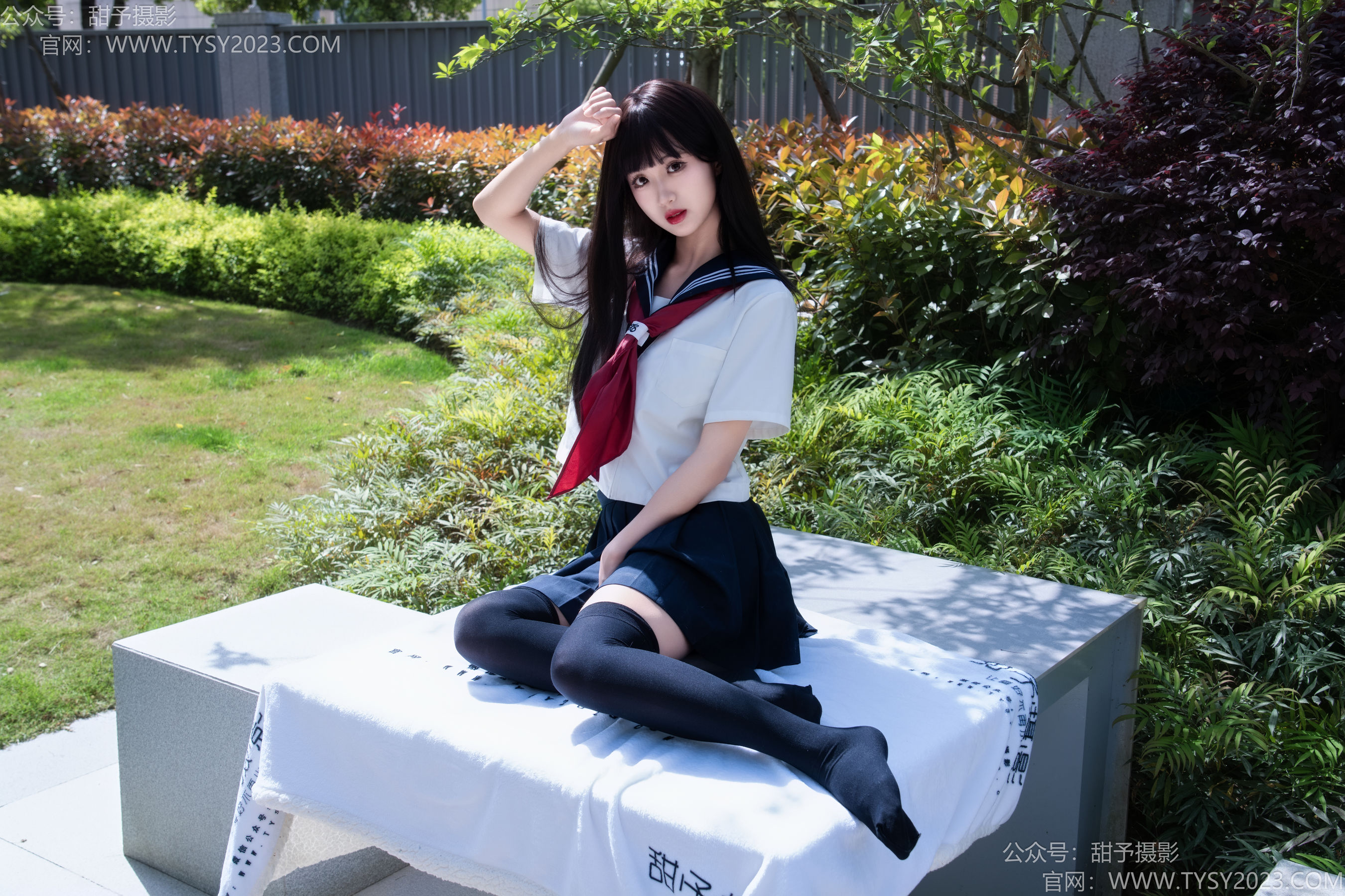 甜予摄影 No.193 小甜桃 - 皮鞋、大腿袜、裸足/(129P)