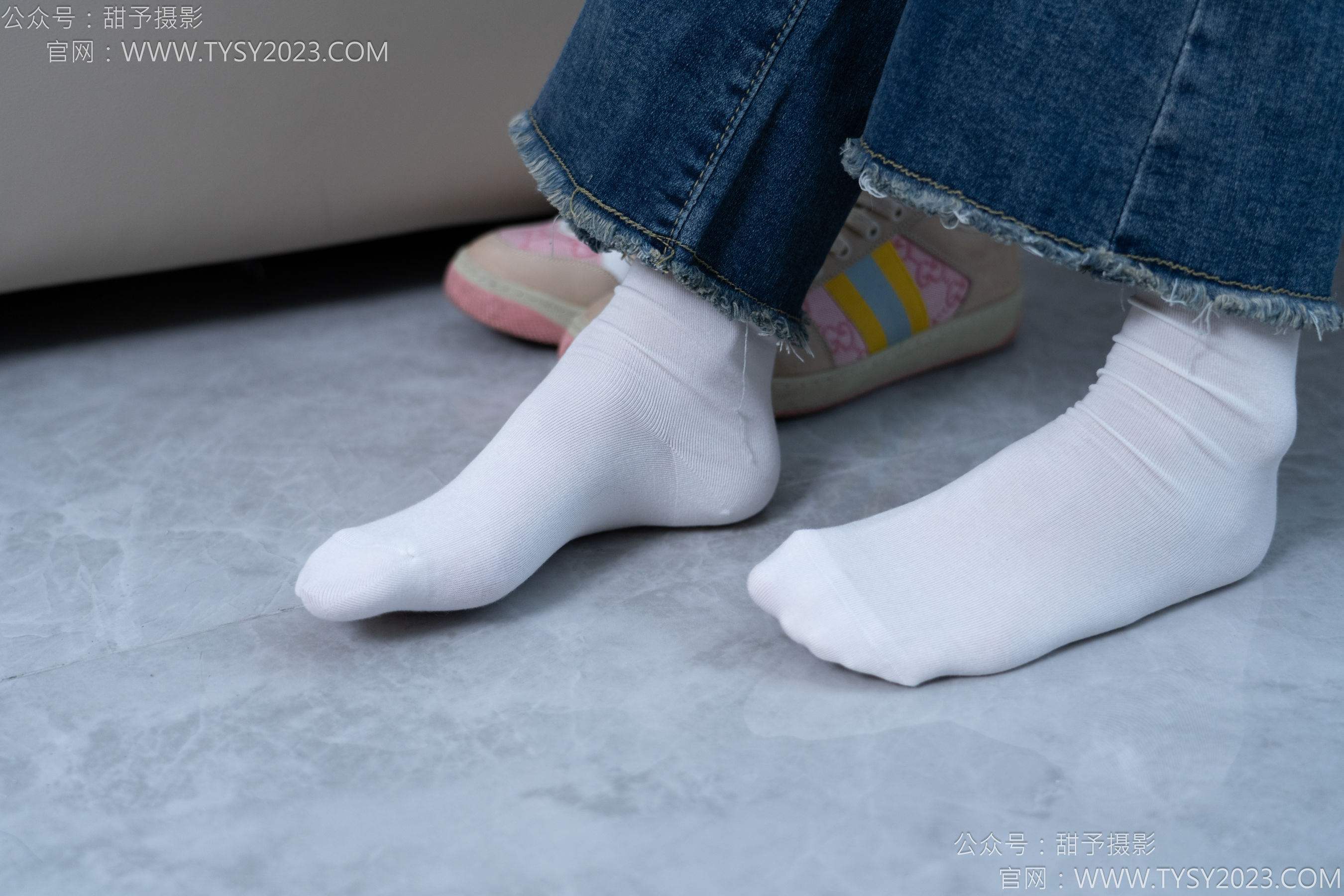 甜予摄影 No.170 珞珞 - 板鞋、白棉袜、裸足/(130P)