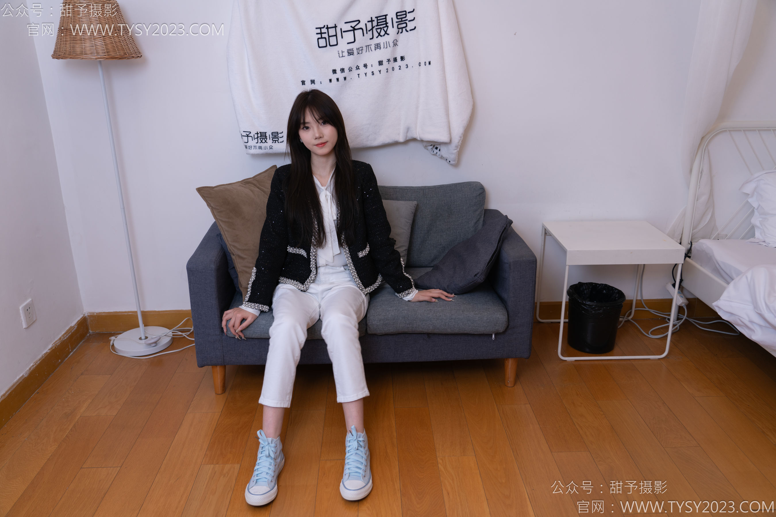 甜予摄影 No.171 璇璇 - 帆布鞋、白棉袜、抖腿剧情/(151P)