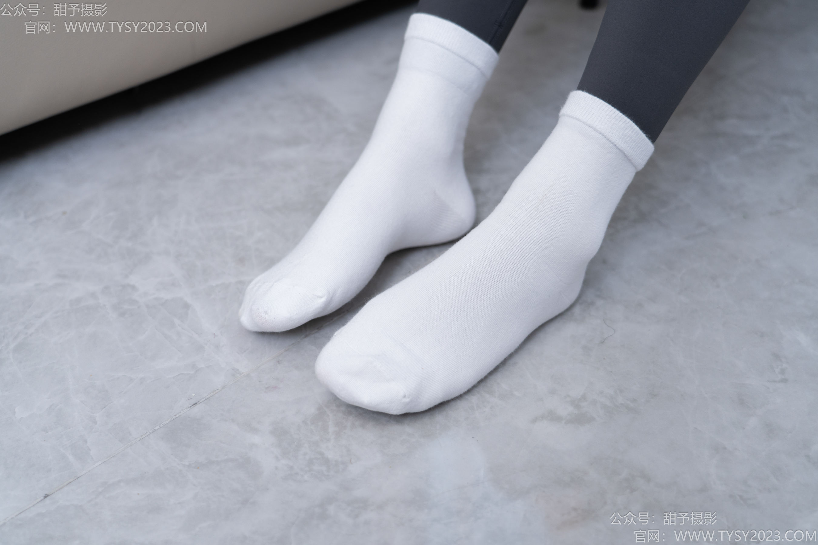 甜予摄影 No.192 澜澜 - 高跟鞋、白棉袜、裸足/(134P)